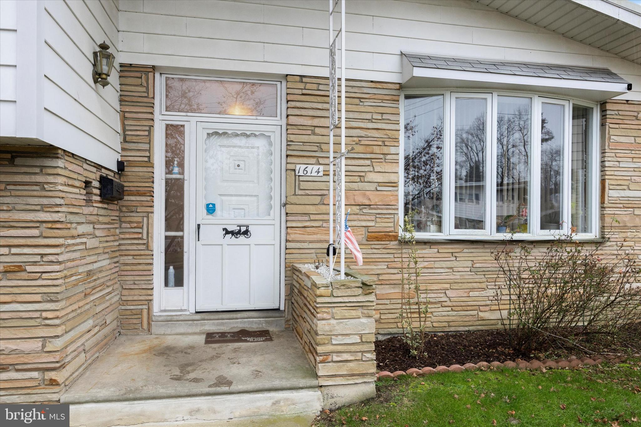 BUSTLETON - Residential