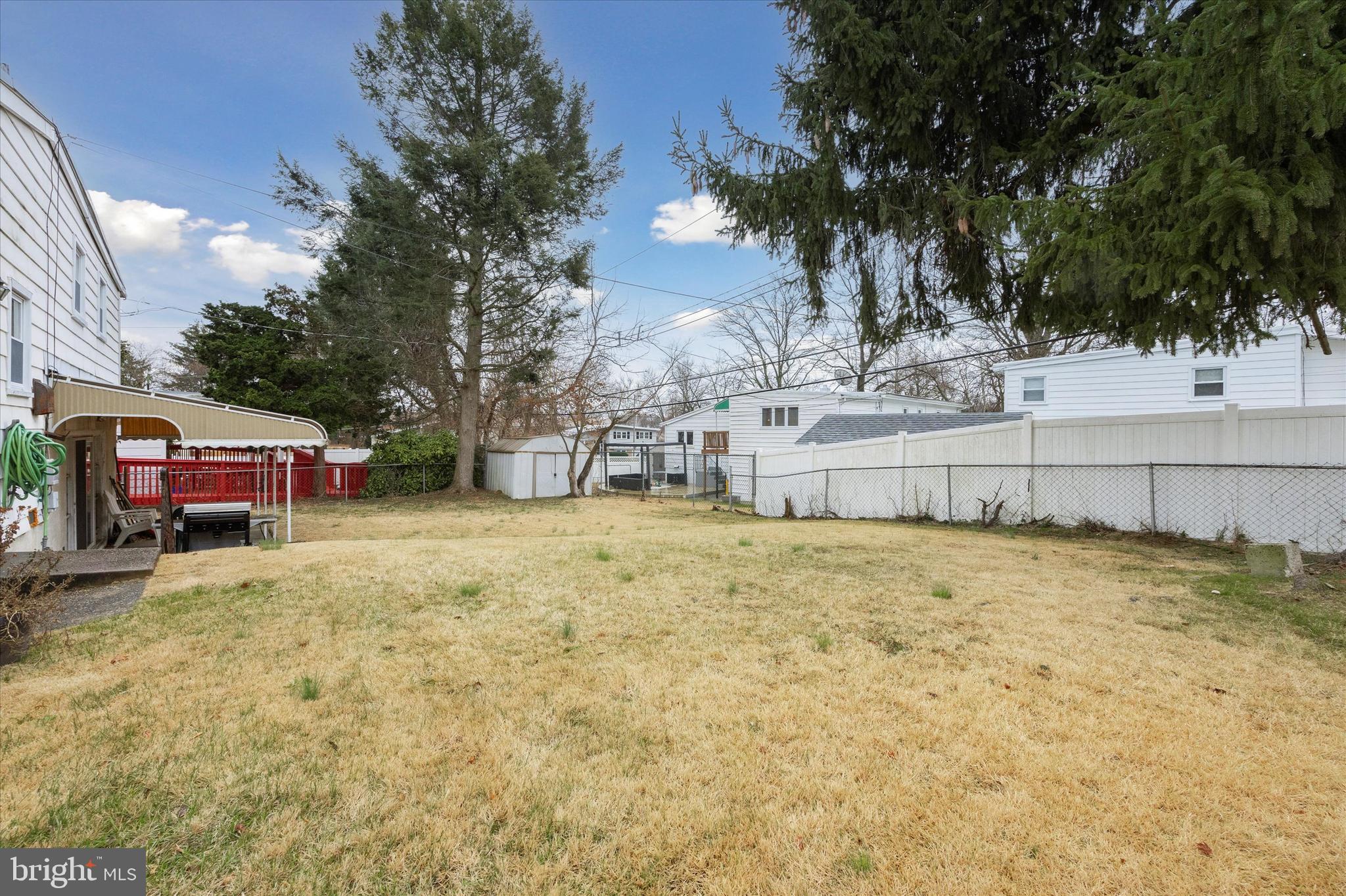 BUSTLETON - Residential