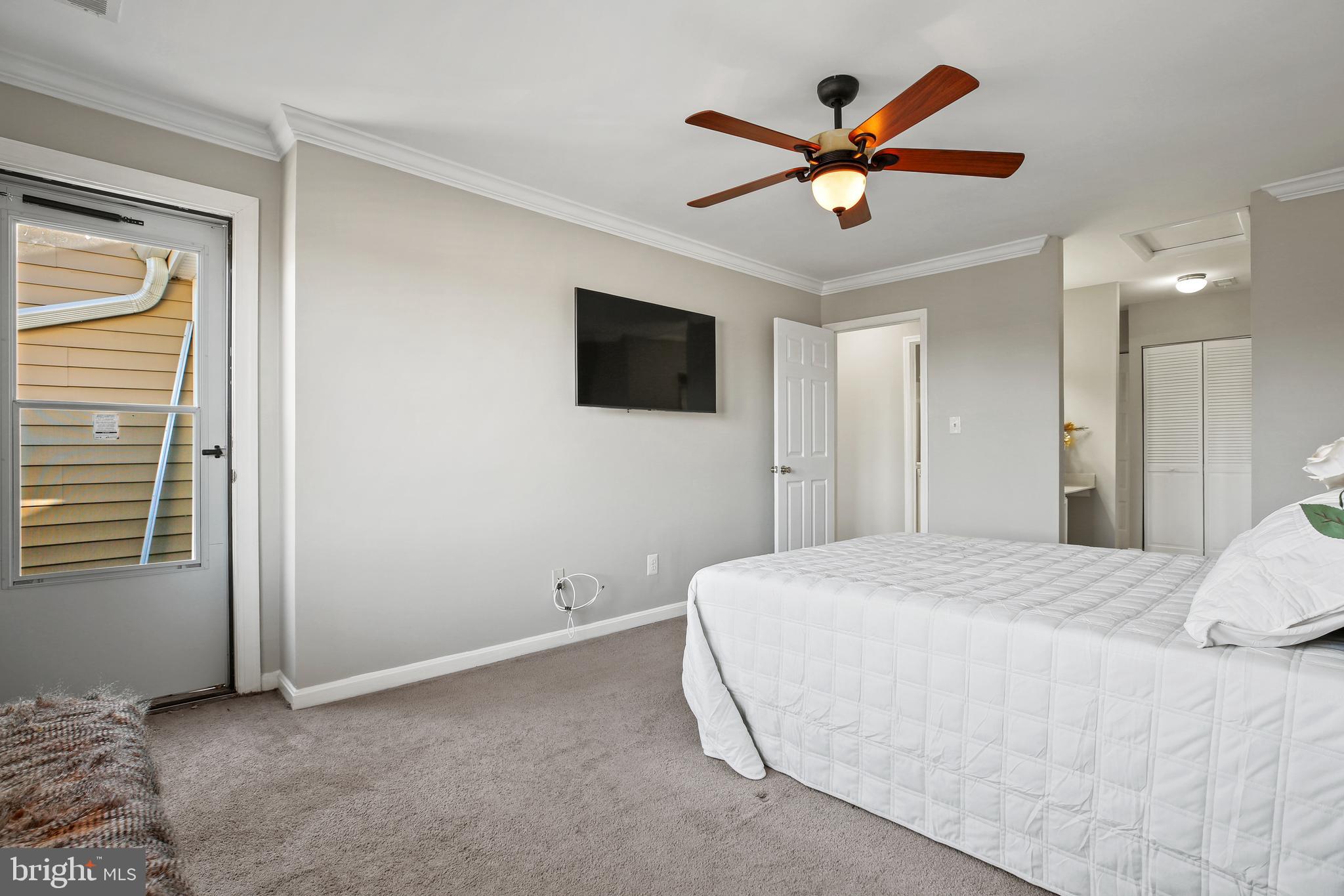 GREENFIELDS - Residential