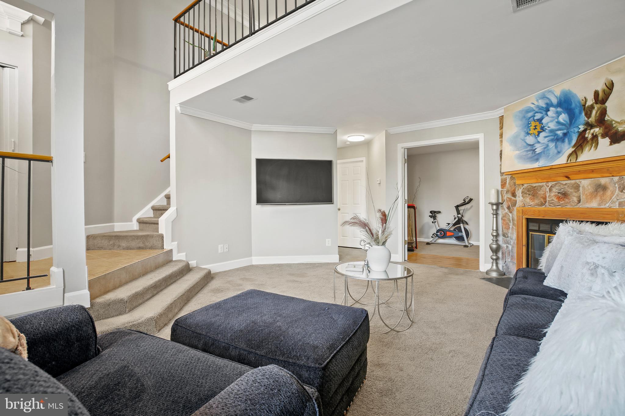 20113 LOCUSTDALE DRIVE 304