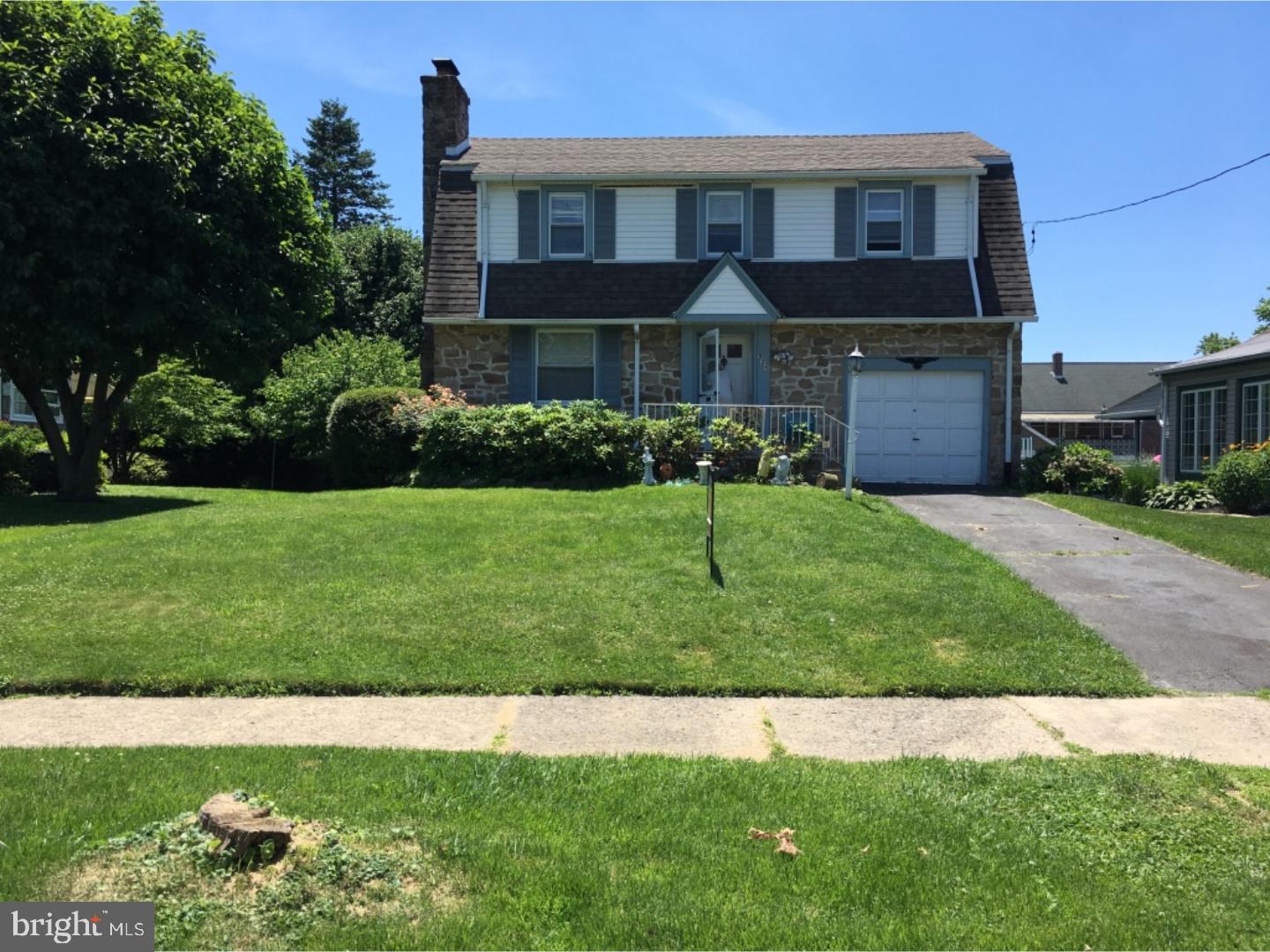 FOX CHASE - Residential
