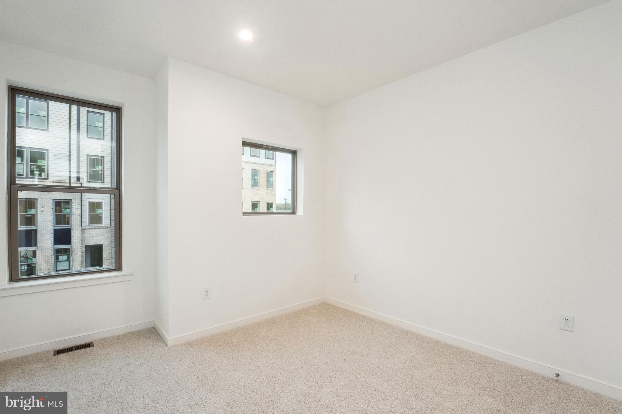 REGAL CHASE - Residential Lease