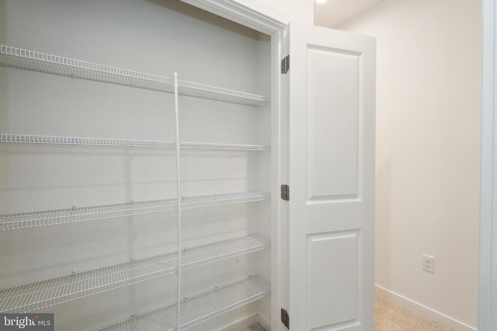 REGAL CHASE - Residential Lease