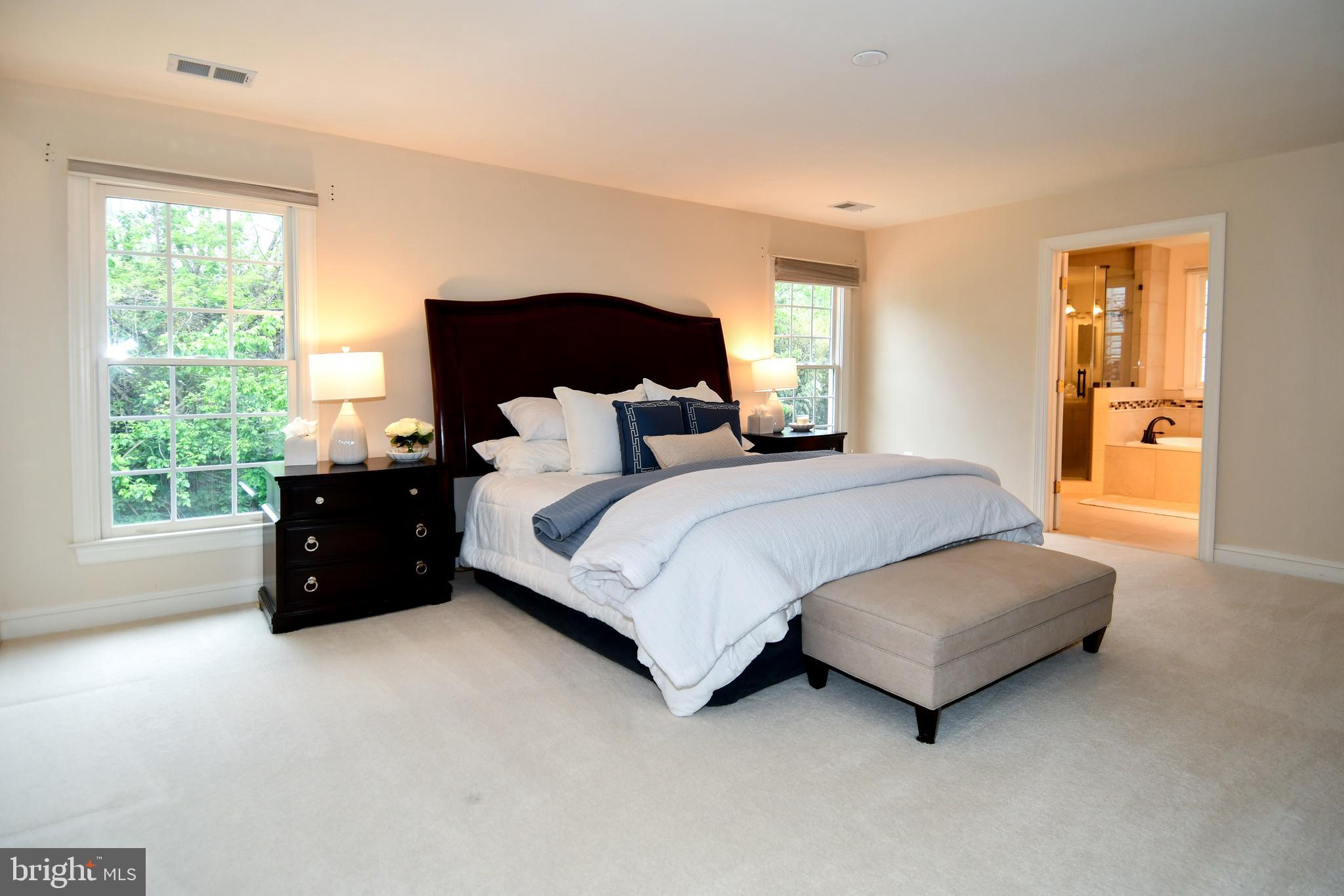 HIDDEN CREEK - Residential