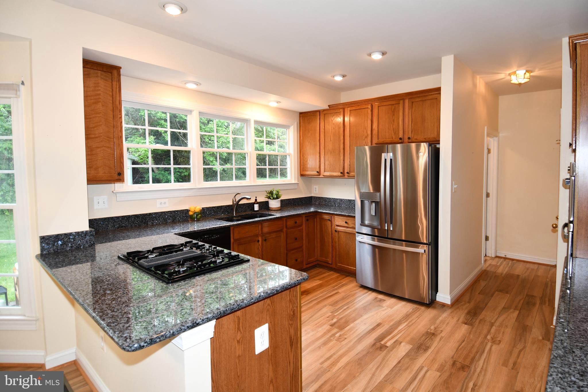 HIDDEN CREEK - Residential