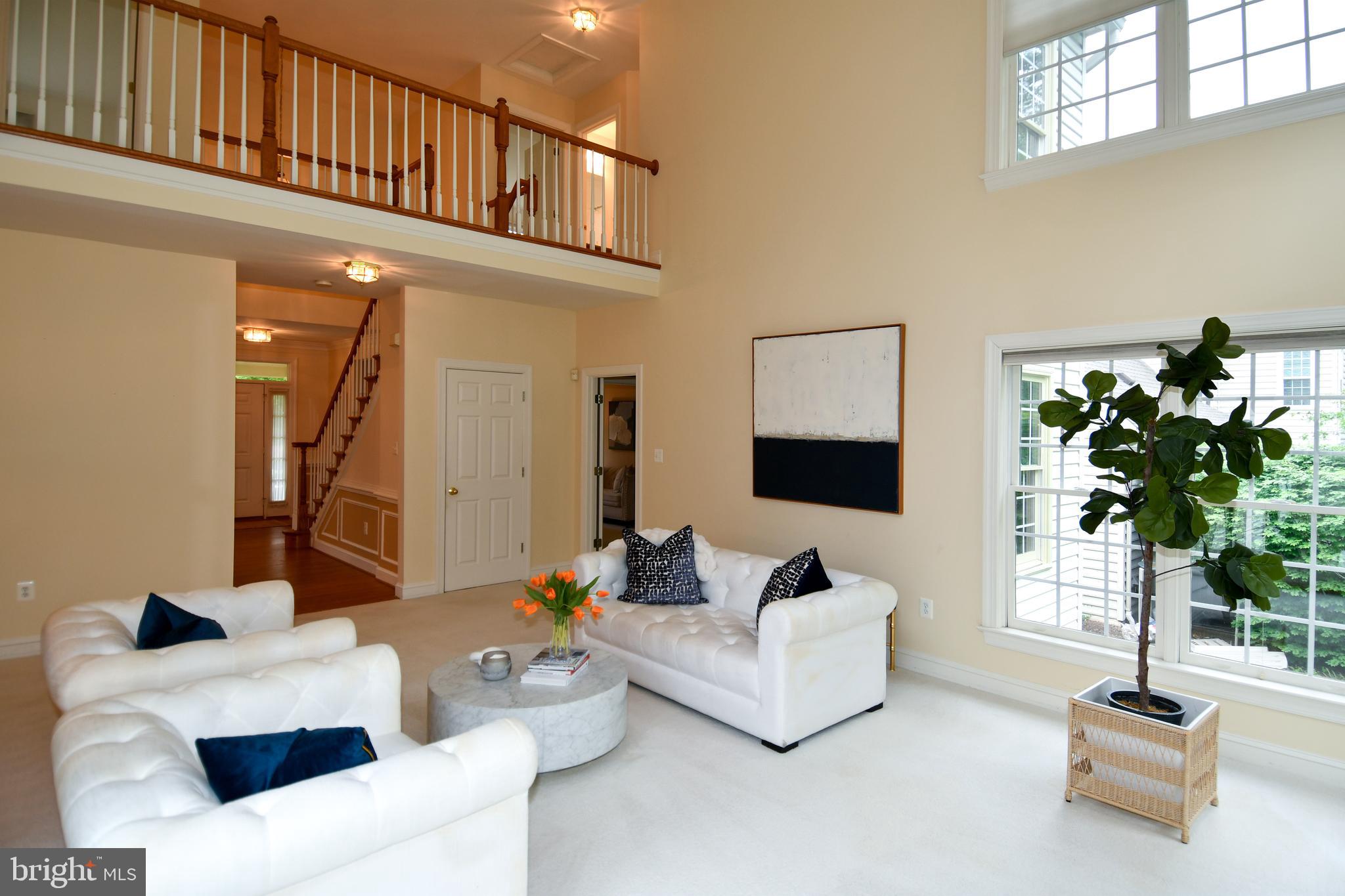 HIDDEN CREEK - Residential