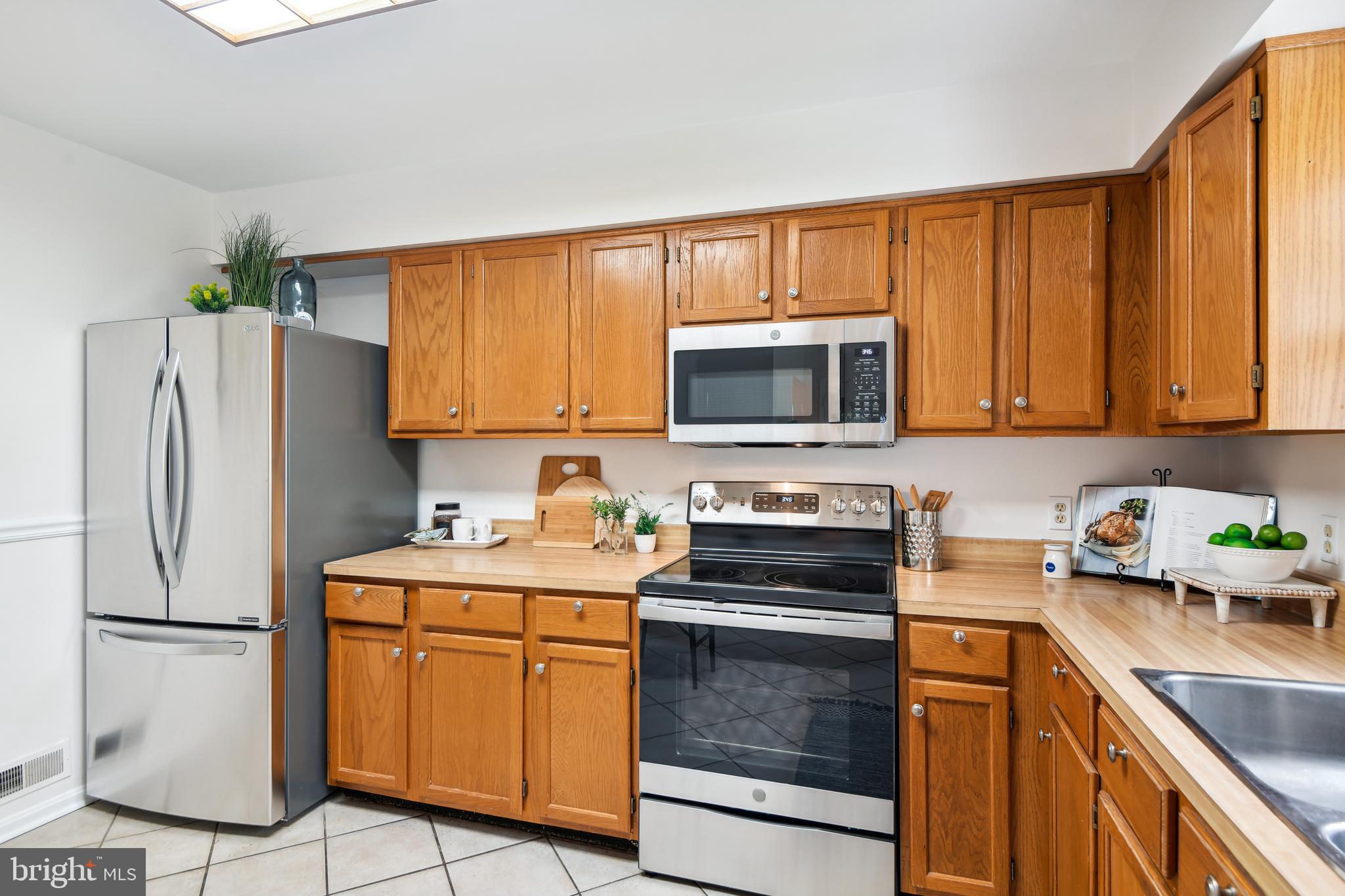 HERITAGE HARBOUR - Residential