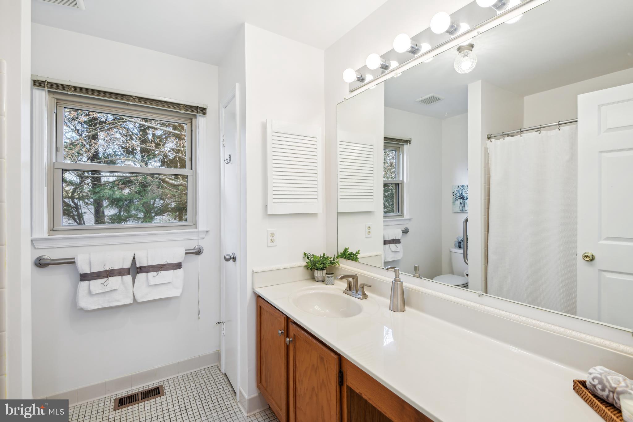 HERITAGE HARBOUR - Residential