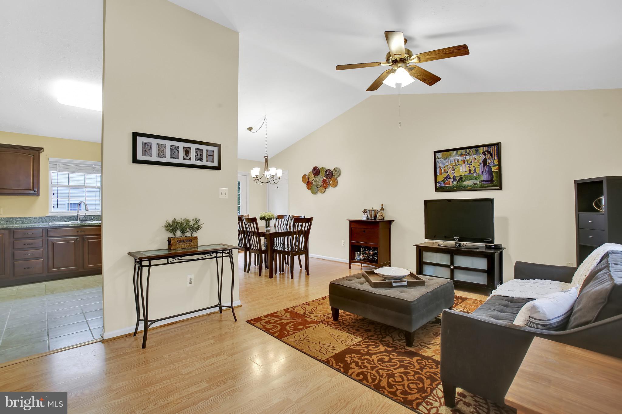 FOUR SEASONS ESTATES - Residential