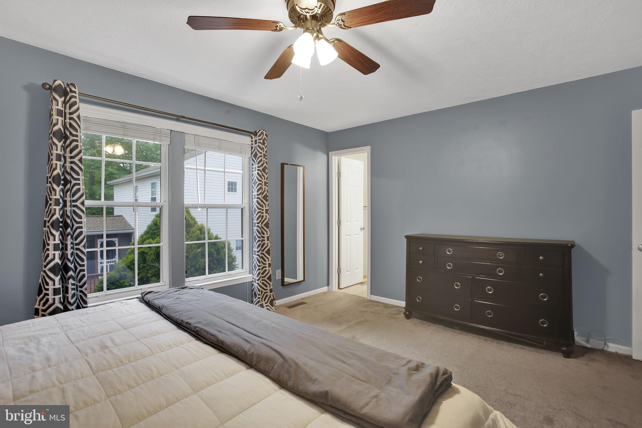 FOUR SEASONS ESTATES - Residential