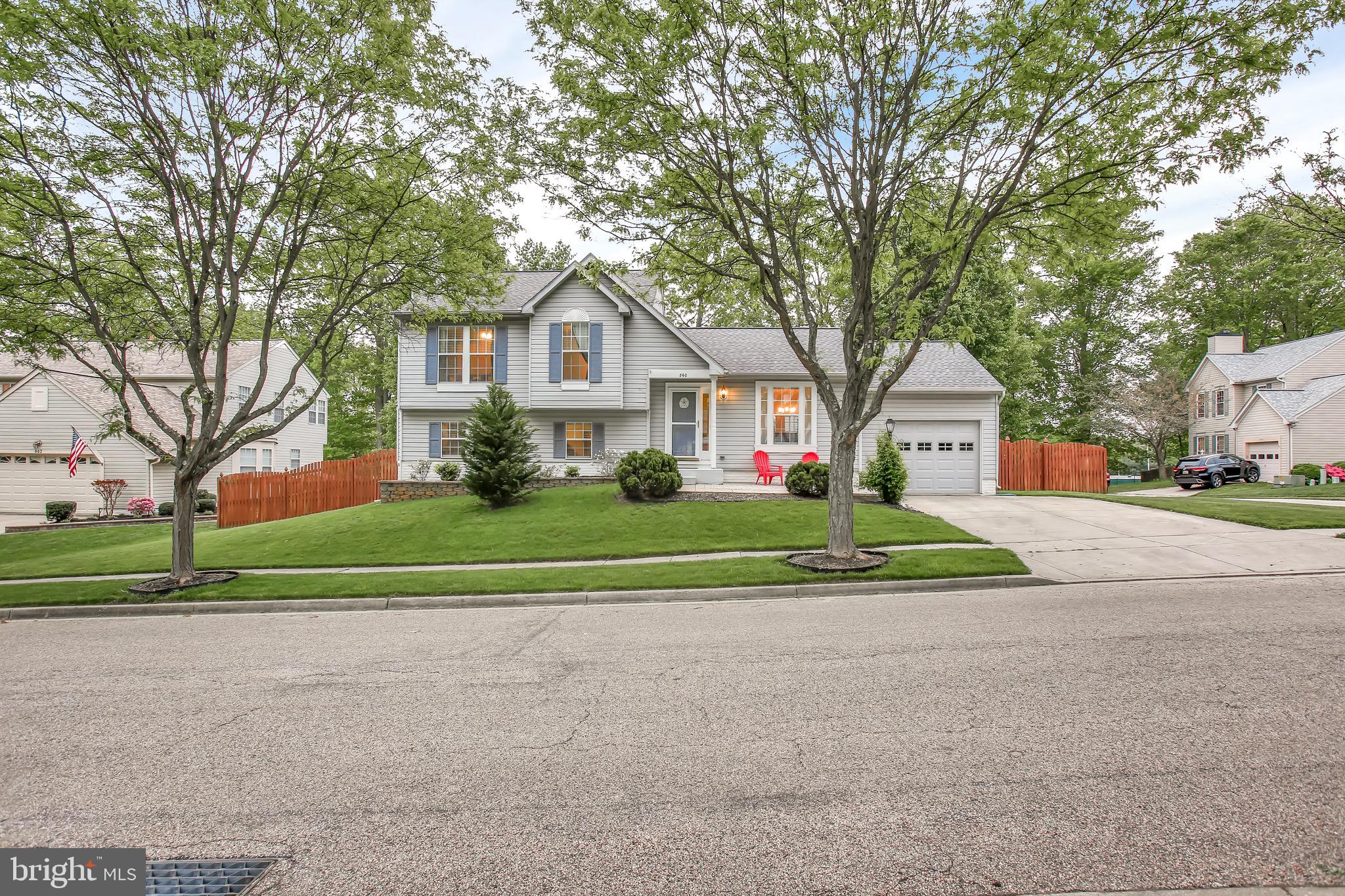 FOUR SEASONS ESTATES - Residential