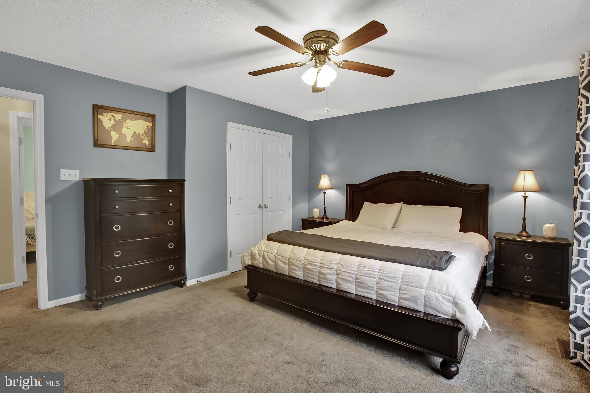 FOUR SEASONS ESTATES - Residential