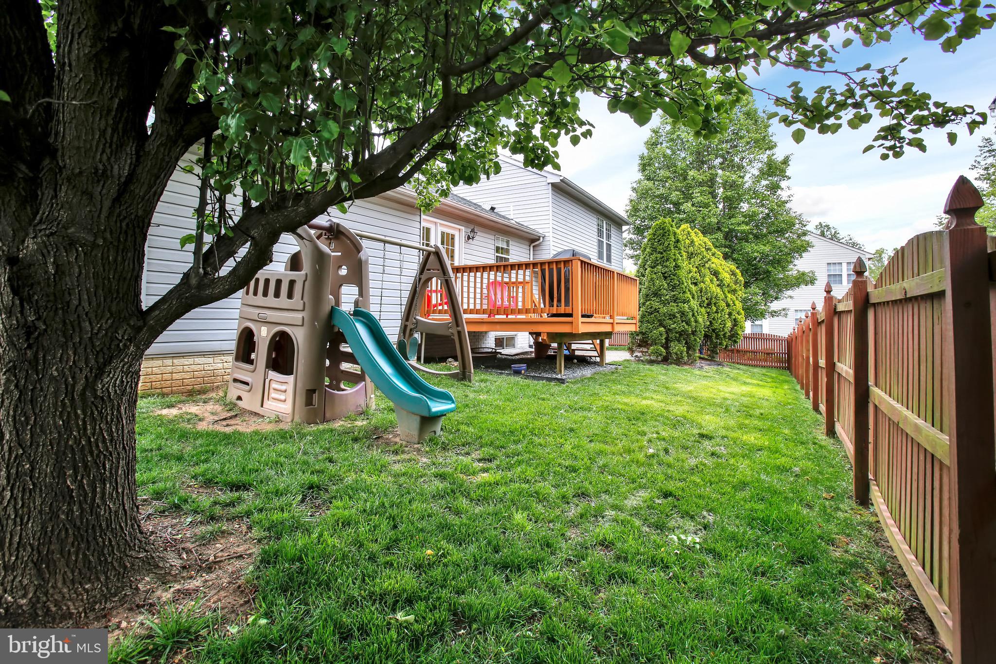 FOUR SEASONS ESTATES - Residential