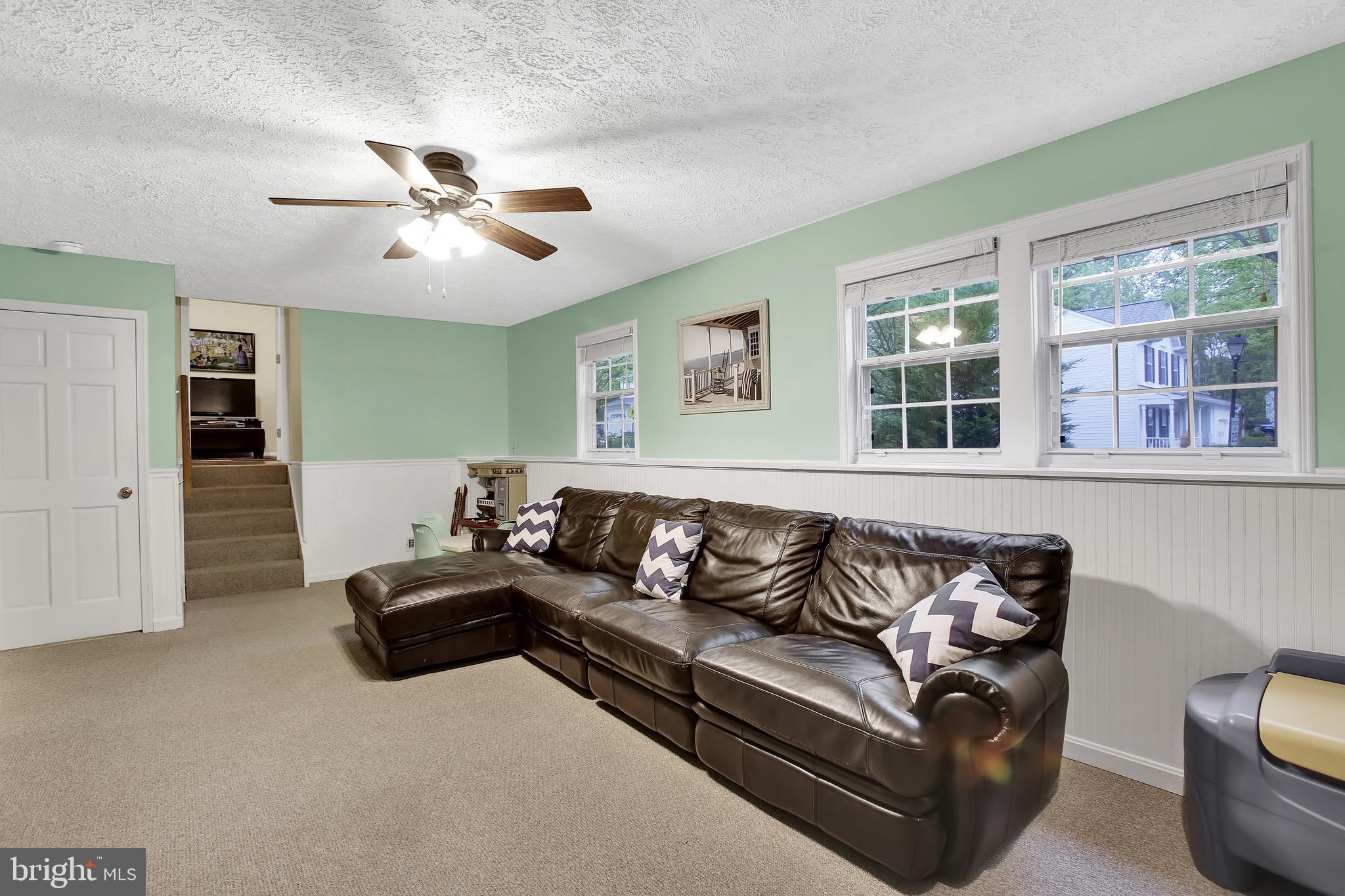 FOUR SEASONS ESTATES - Residential