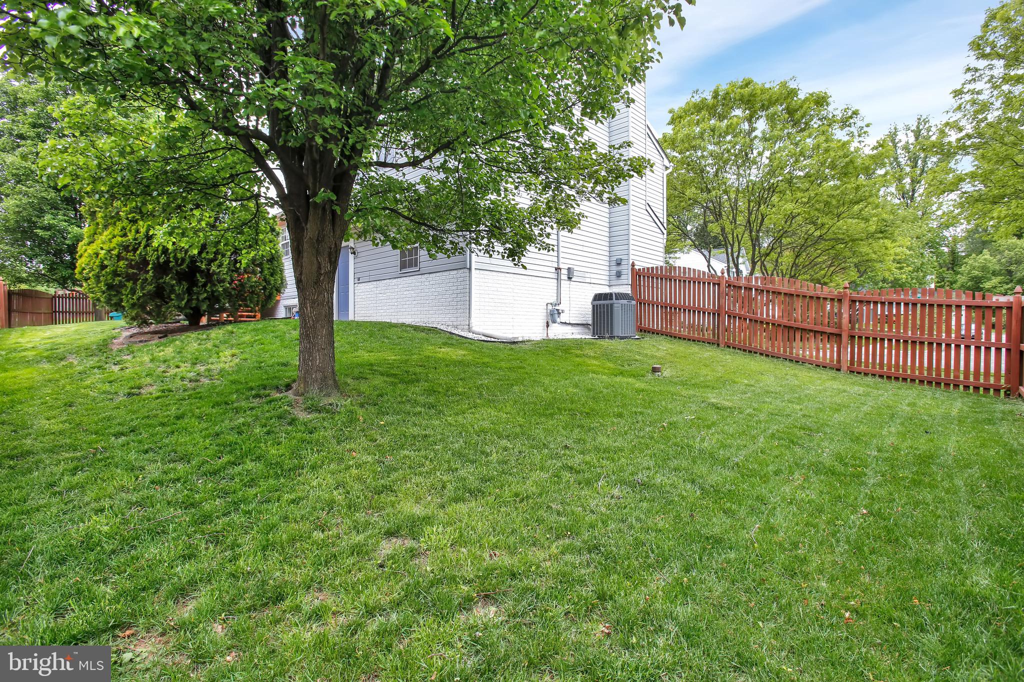 FOUR SEASONS ESTATES - Residential