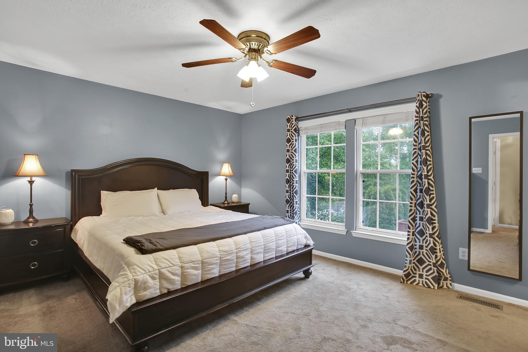 FOUR SEASONS ESTATES - Residential