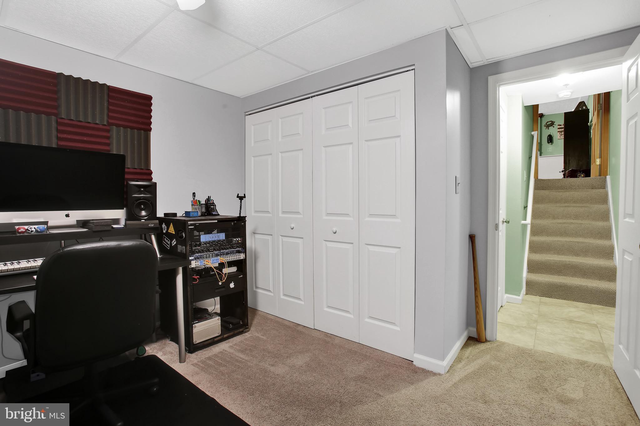 FOUR SEASONS ESTATES - Residential