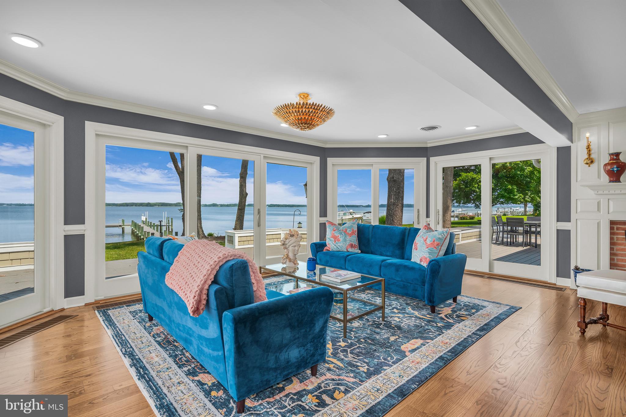 BENTLEY HAY - Residential