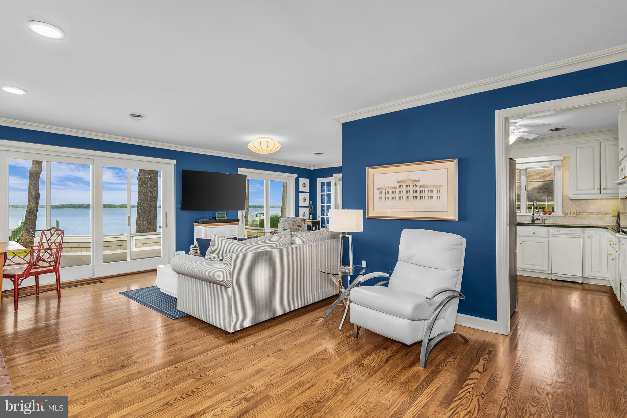 BENTLEY HAY - Residential