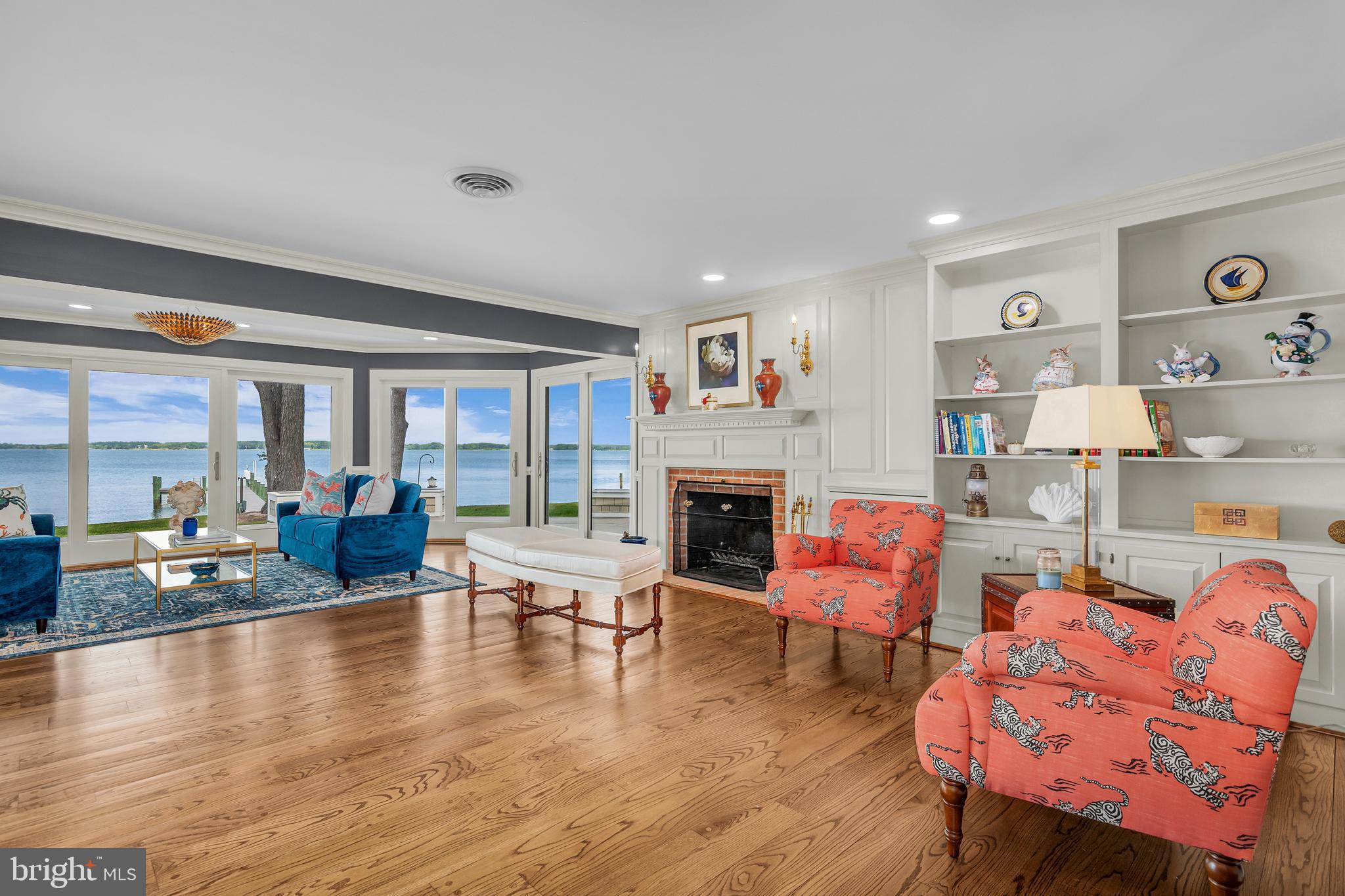 BENTLEY HAY - Residential