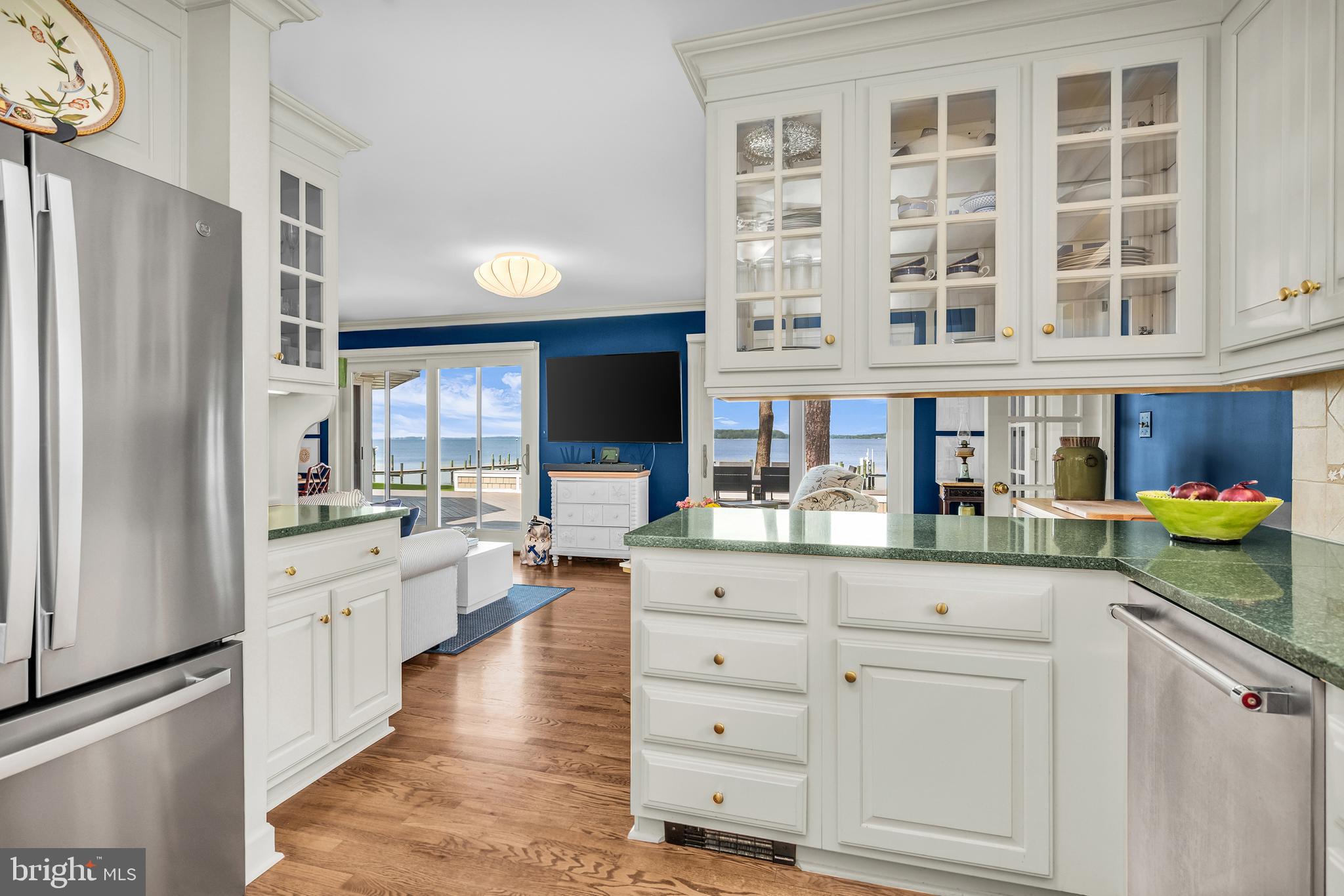 BENTLEY HAY - Residential