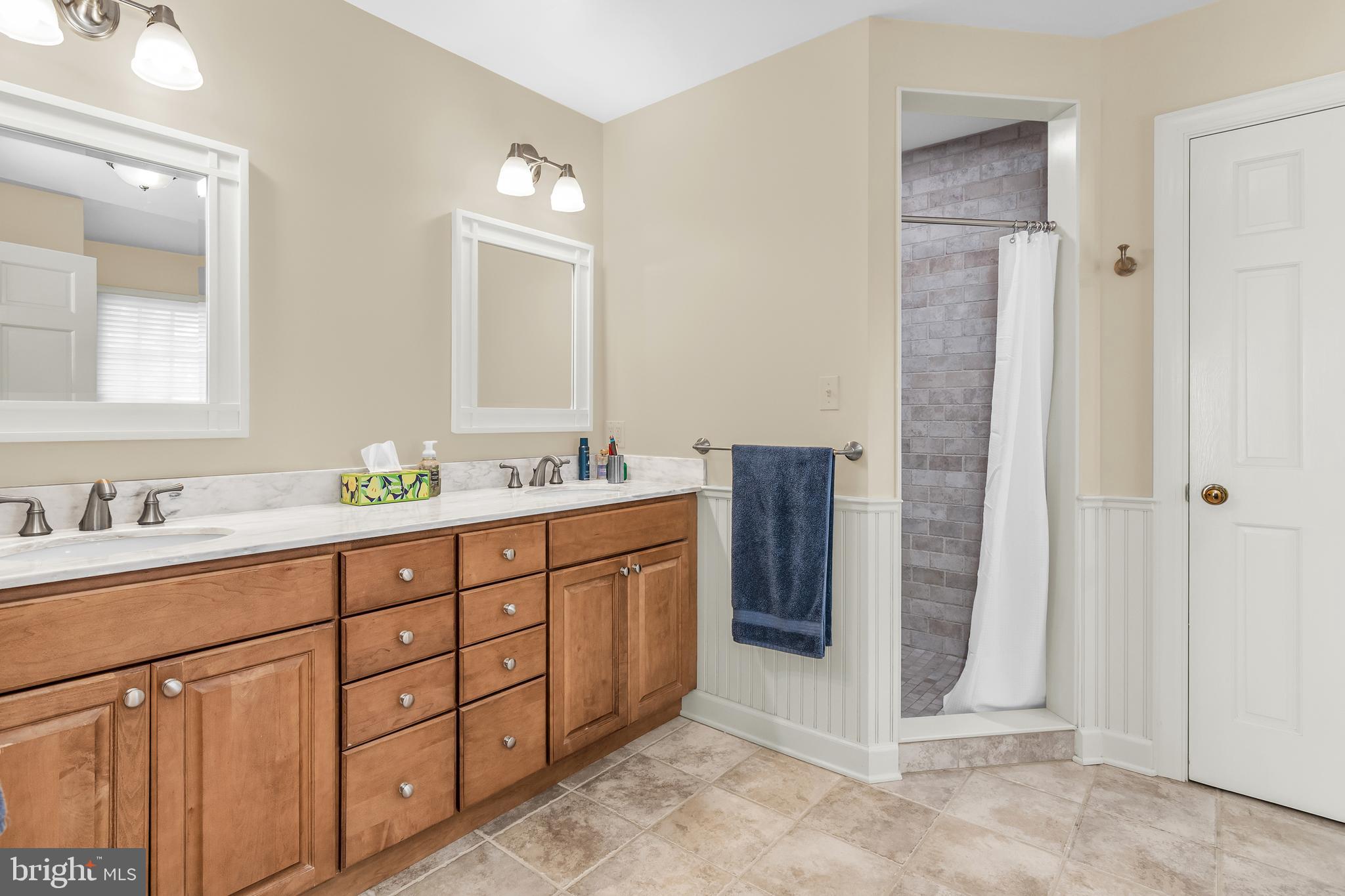 BENTLEY HAY - Residential