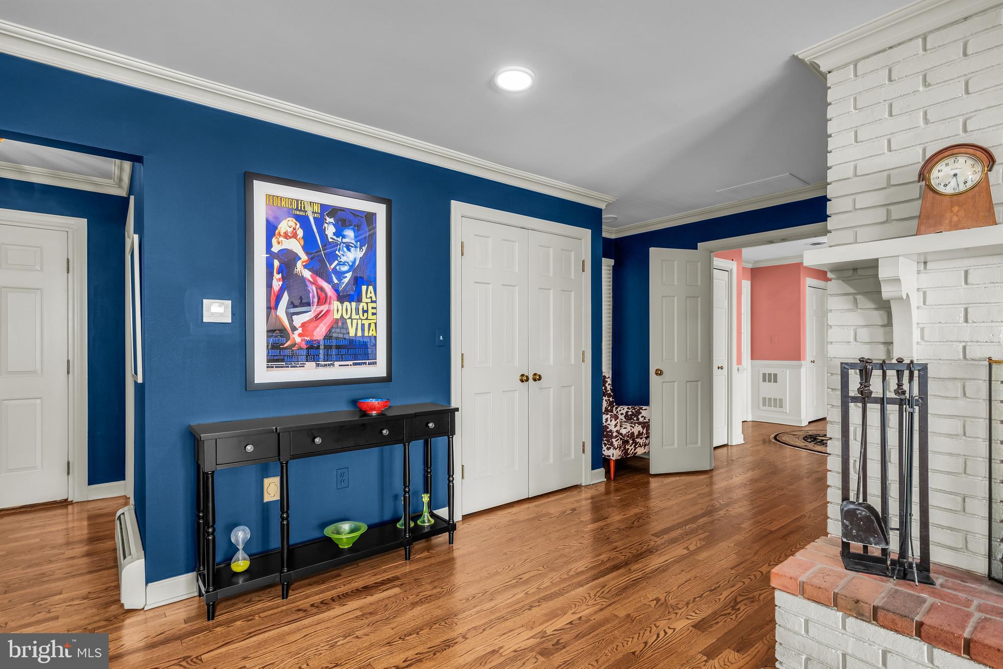 BENTLEY HAY - Residential