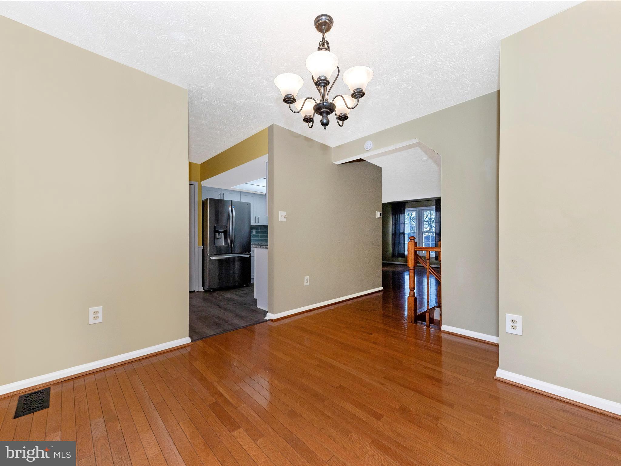 GUNNERS LAKE VILLAGE - Residential