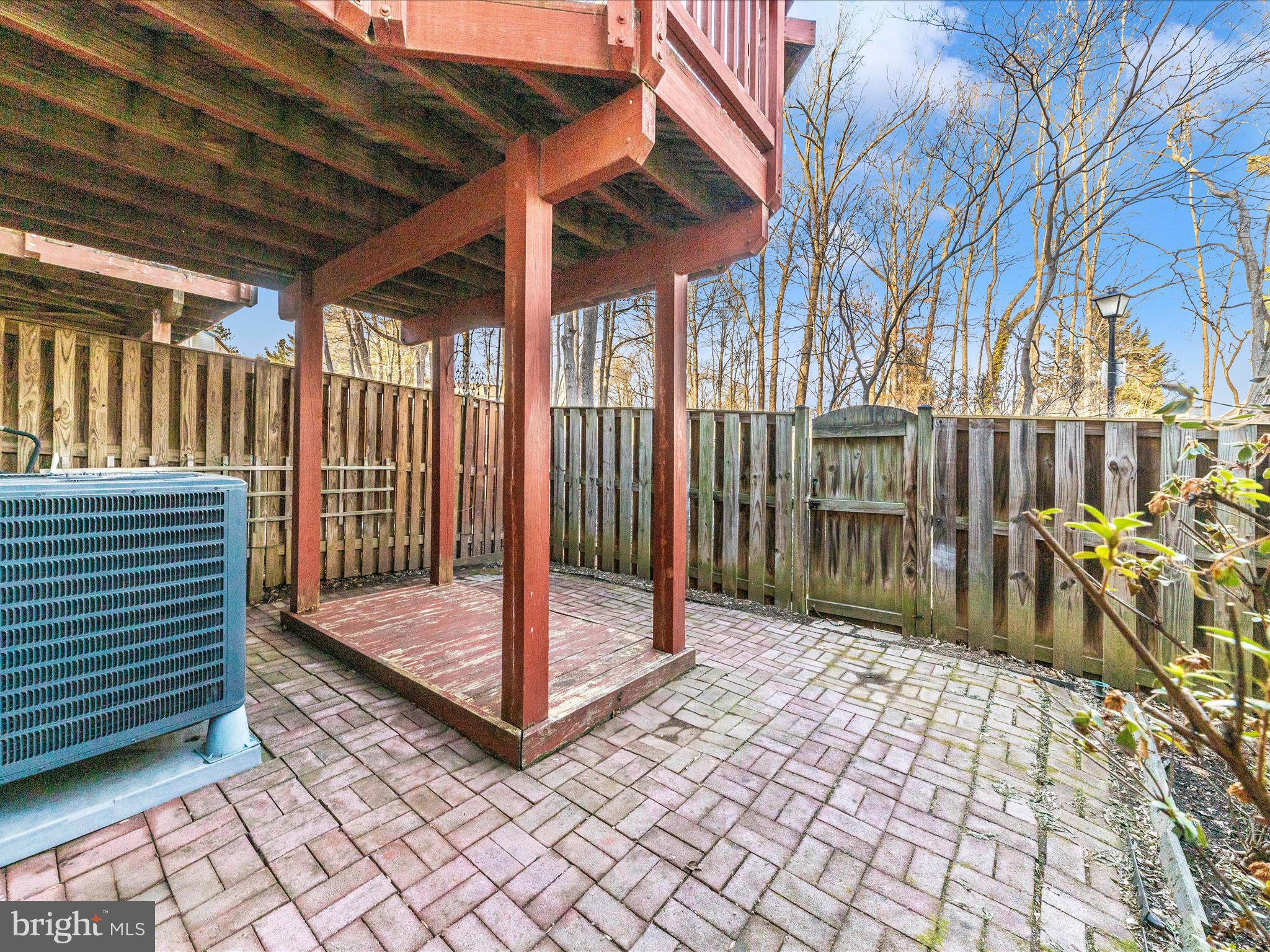 GUNNERS LAKE VILLAGE - Residential