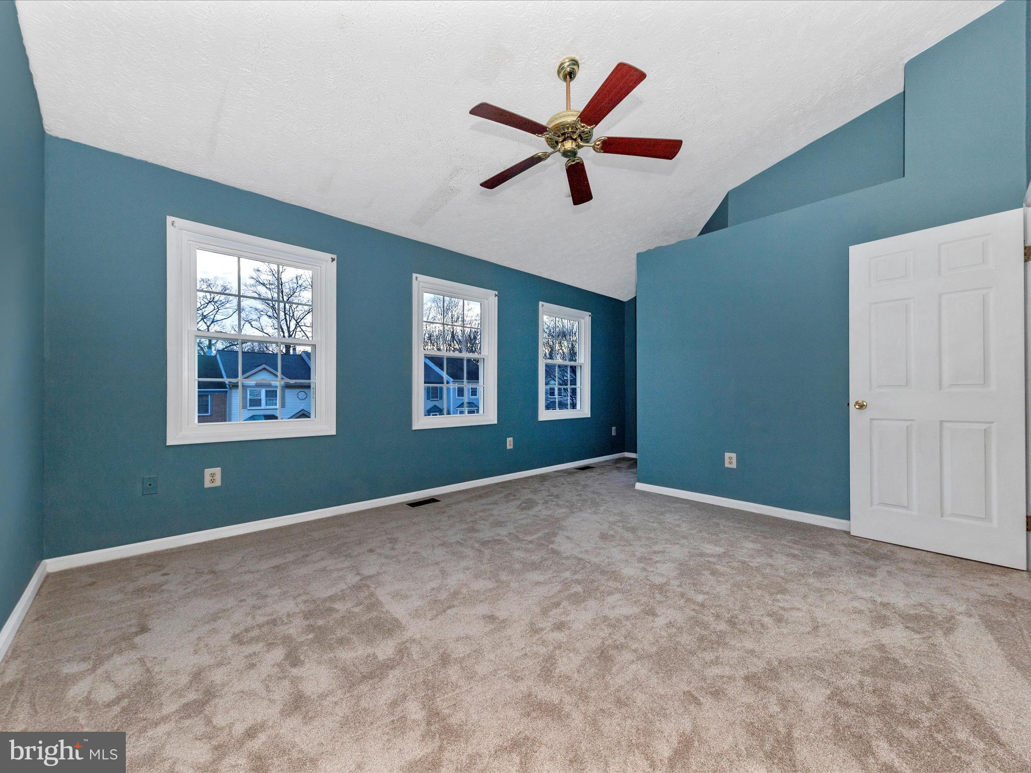 GUNNERS LAKE VILLAGE - Residential