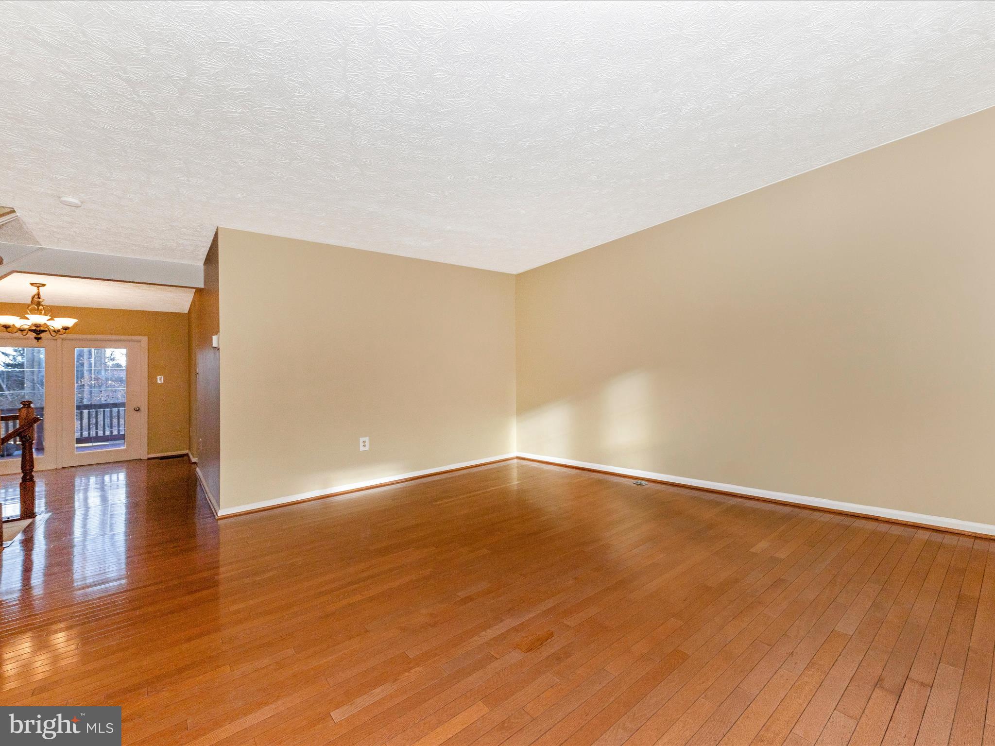 GUNNERS LAKE VILLAGE - Residential