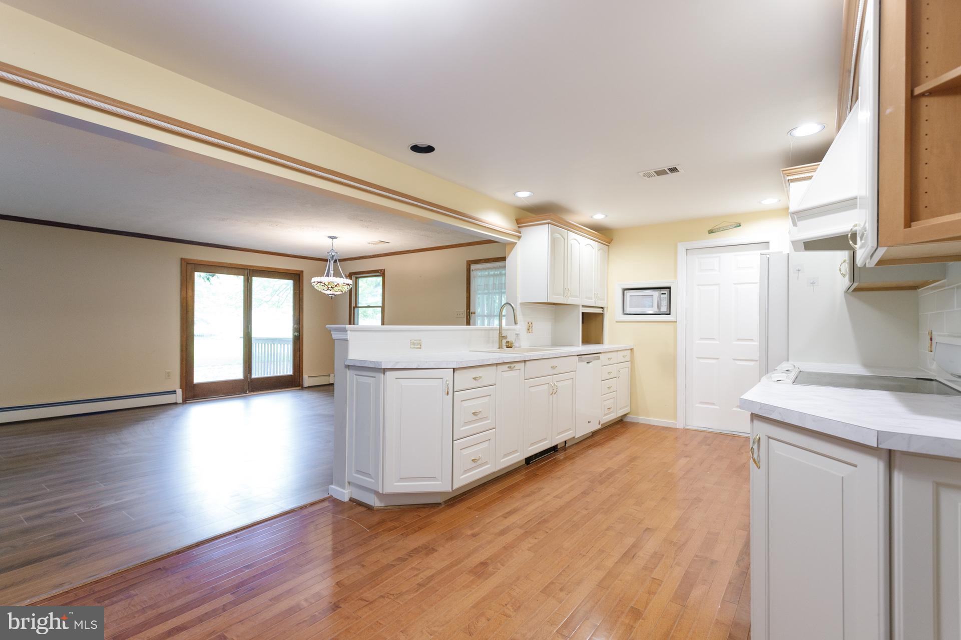 LANSDALE - Residential