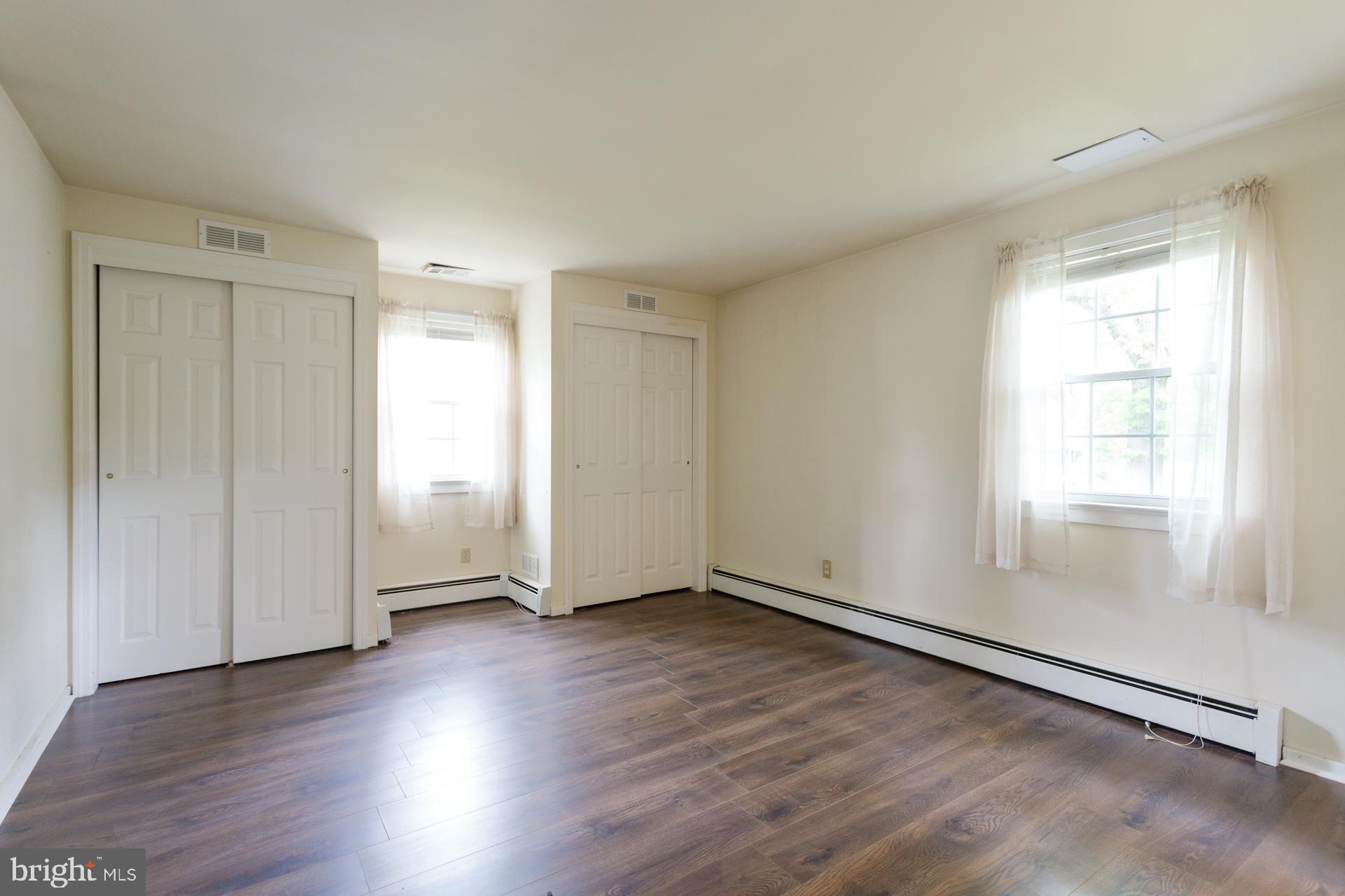 LANSDALE - Residential