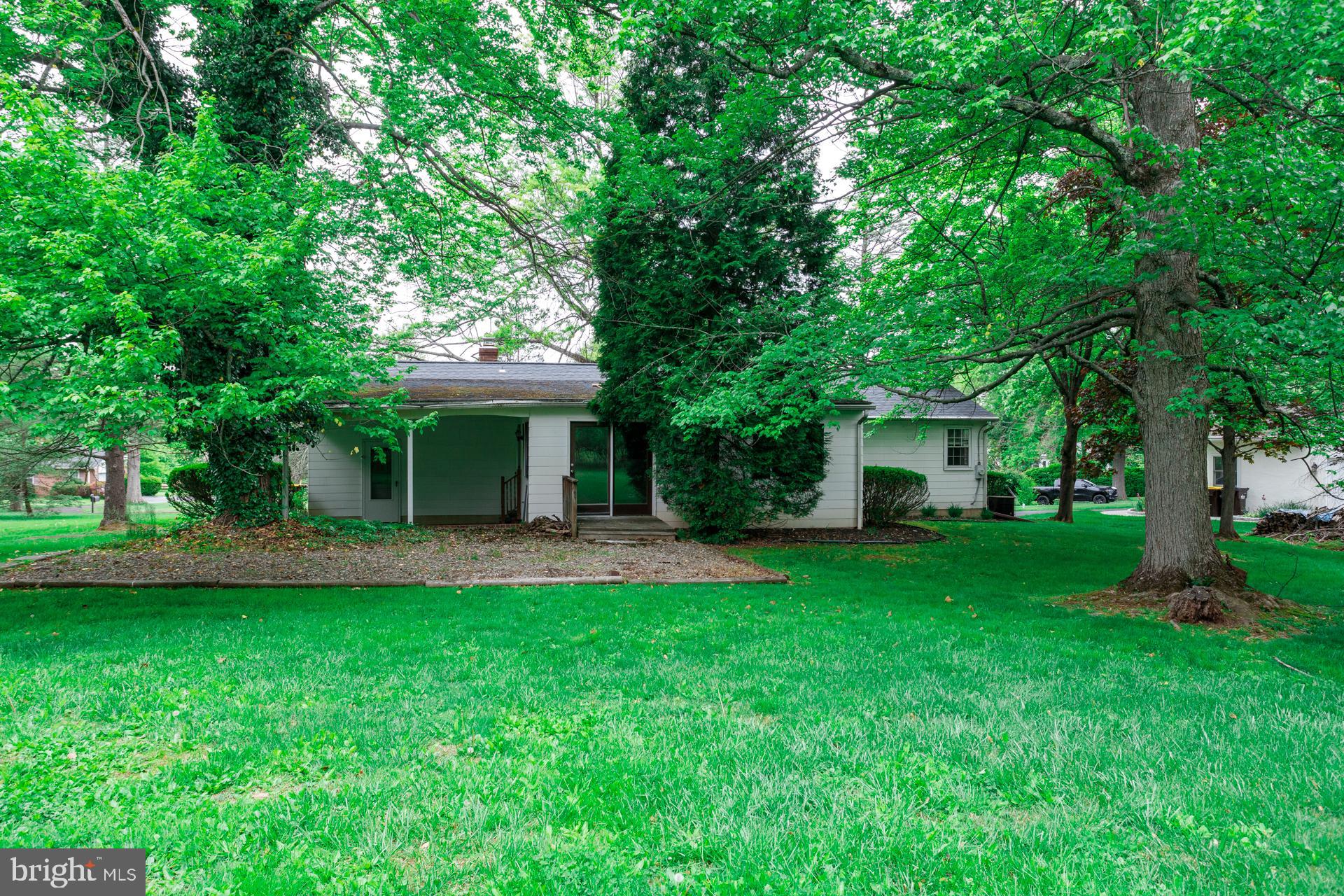 LANSDALE - Residential