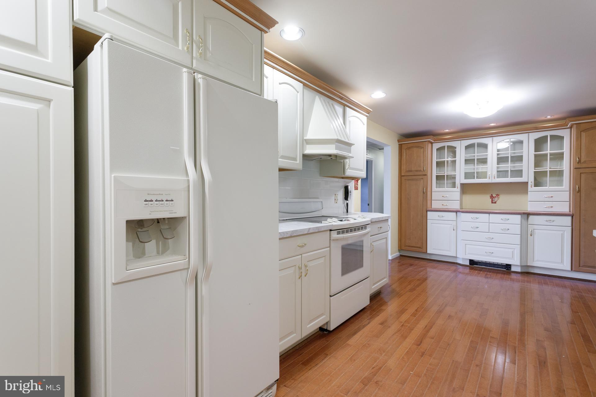 LANSDALE - Residential
