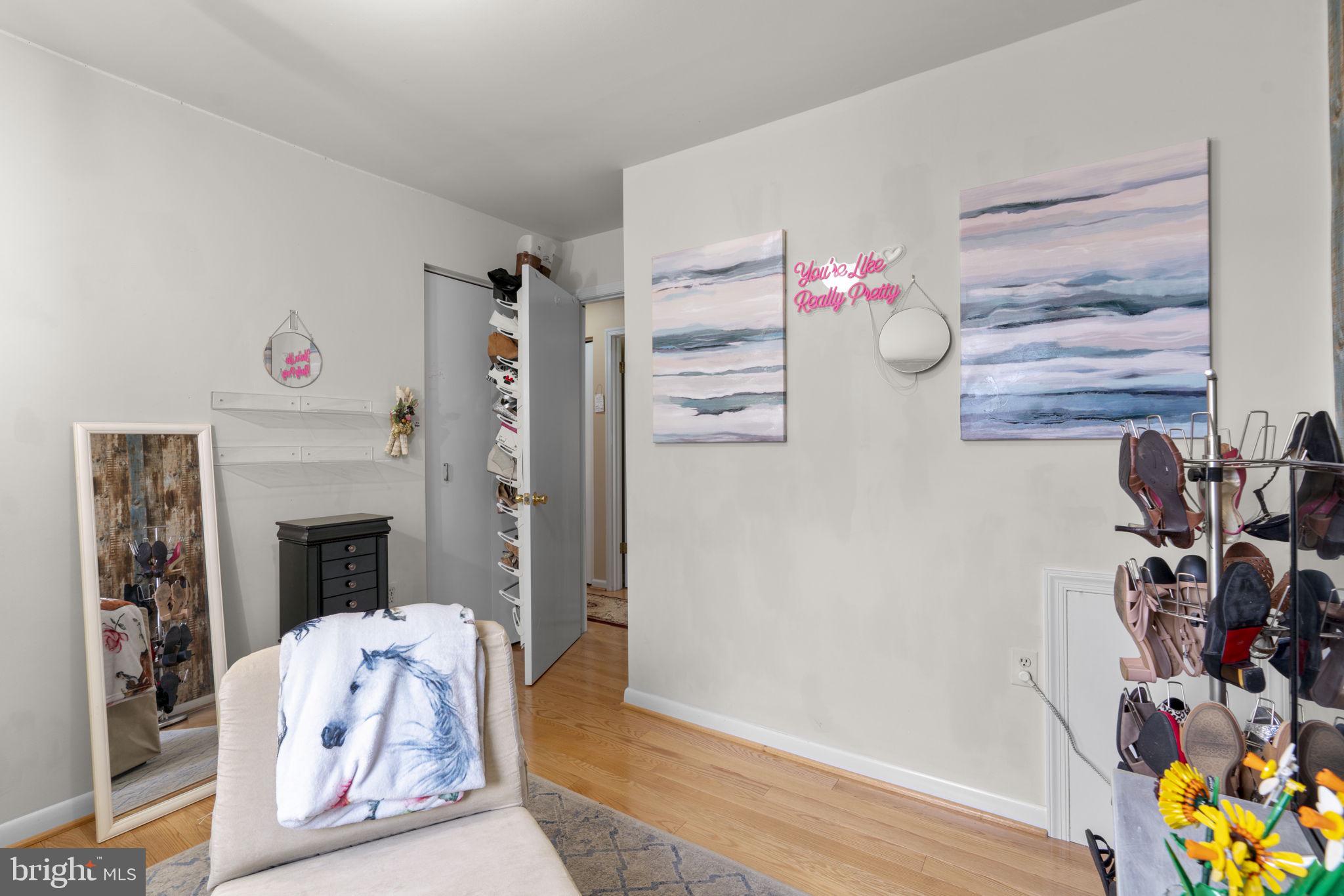 ULMSTEAD GARDENS - Residential