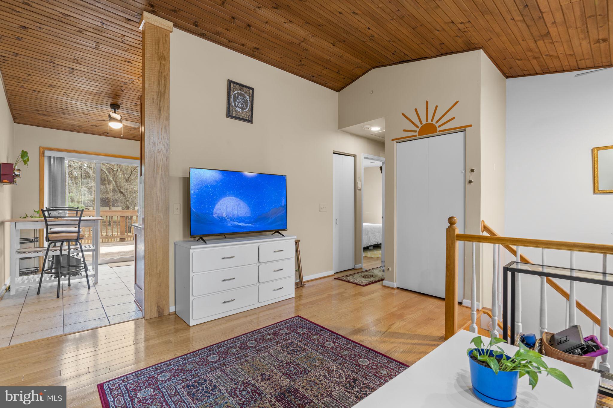 ULMSTEAD GARDENS - Residential