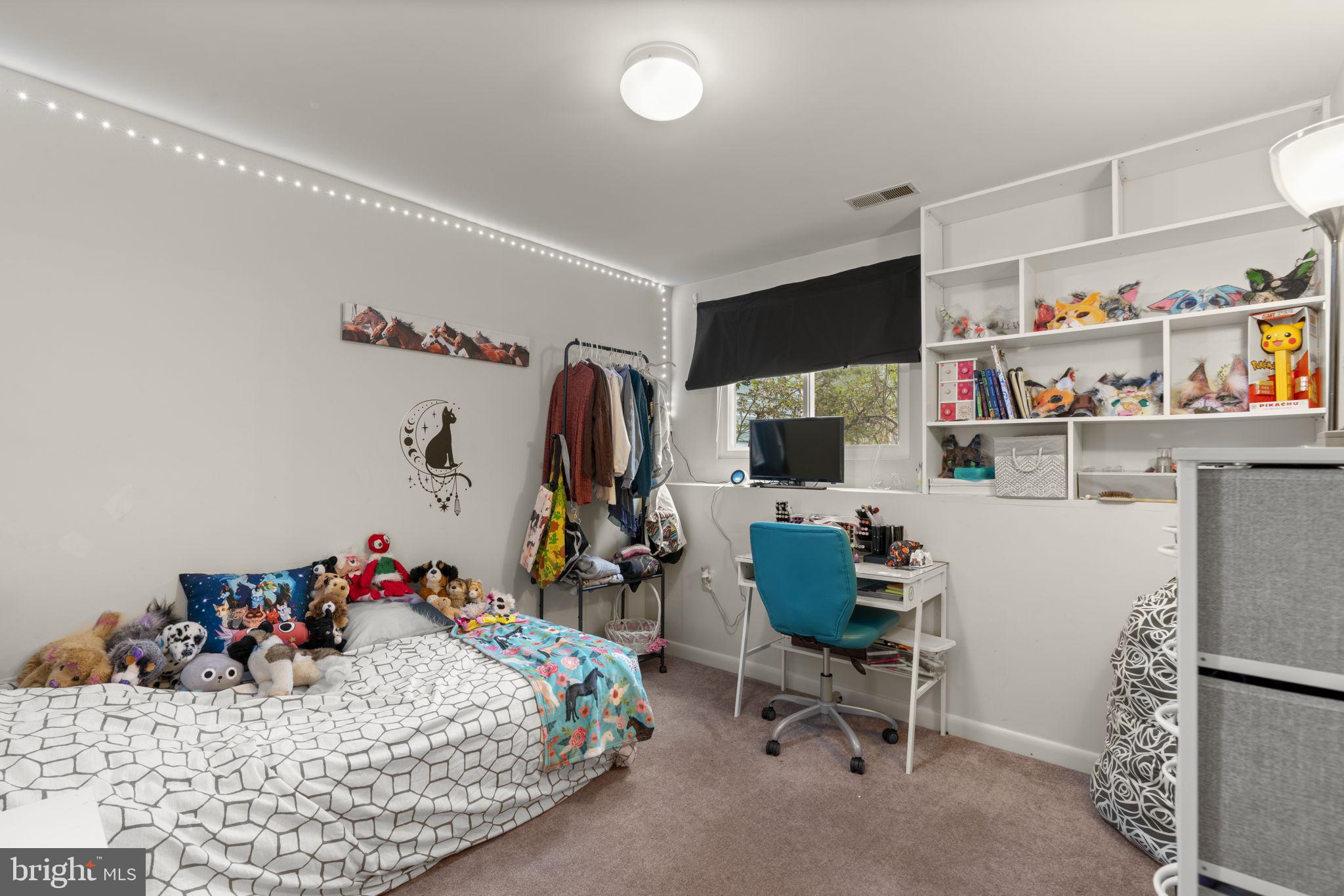 ULMSTEAD GARDENS - Residential