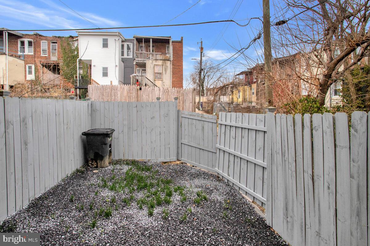 WEST BALTIMORE - Residential