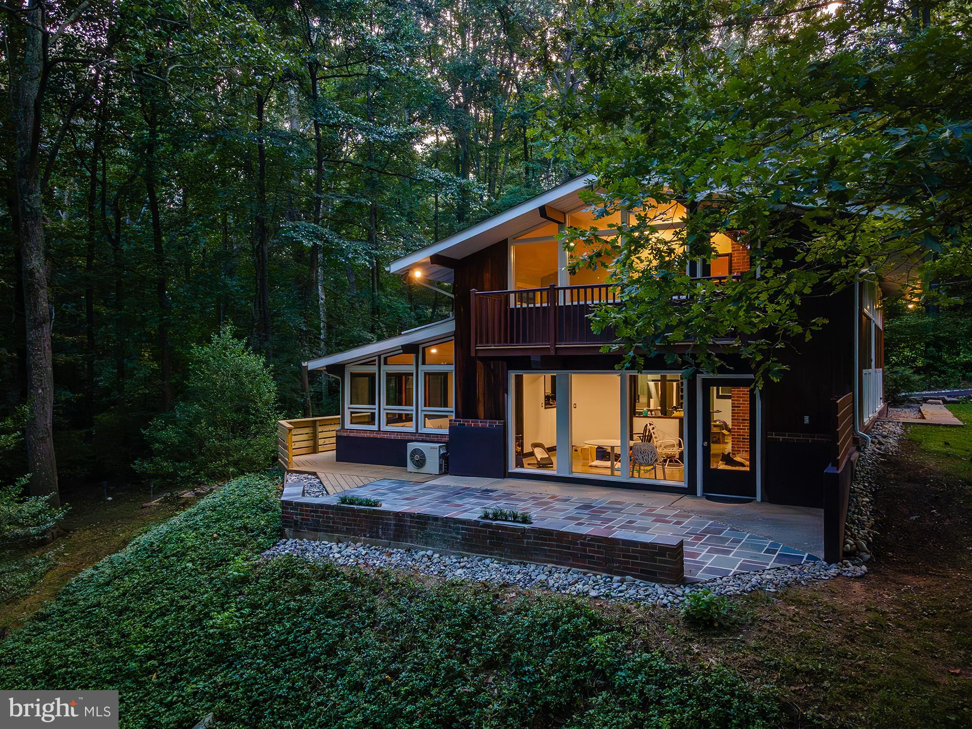 MANOR VIEW - Residential