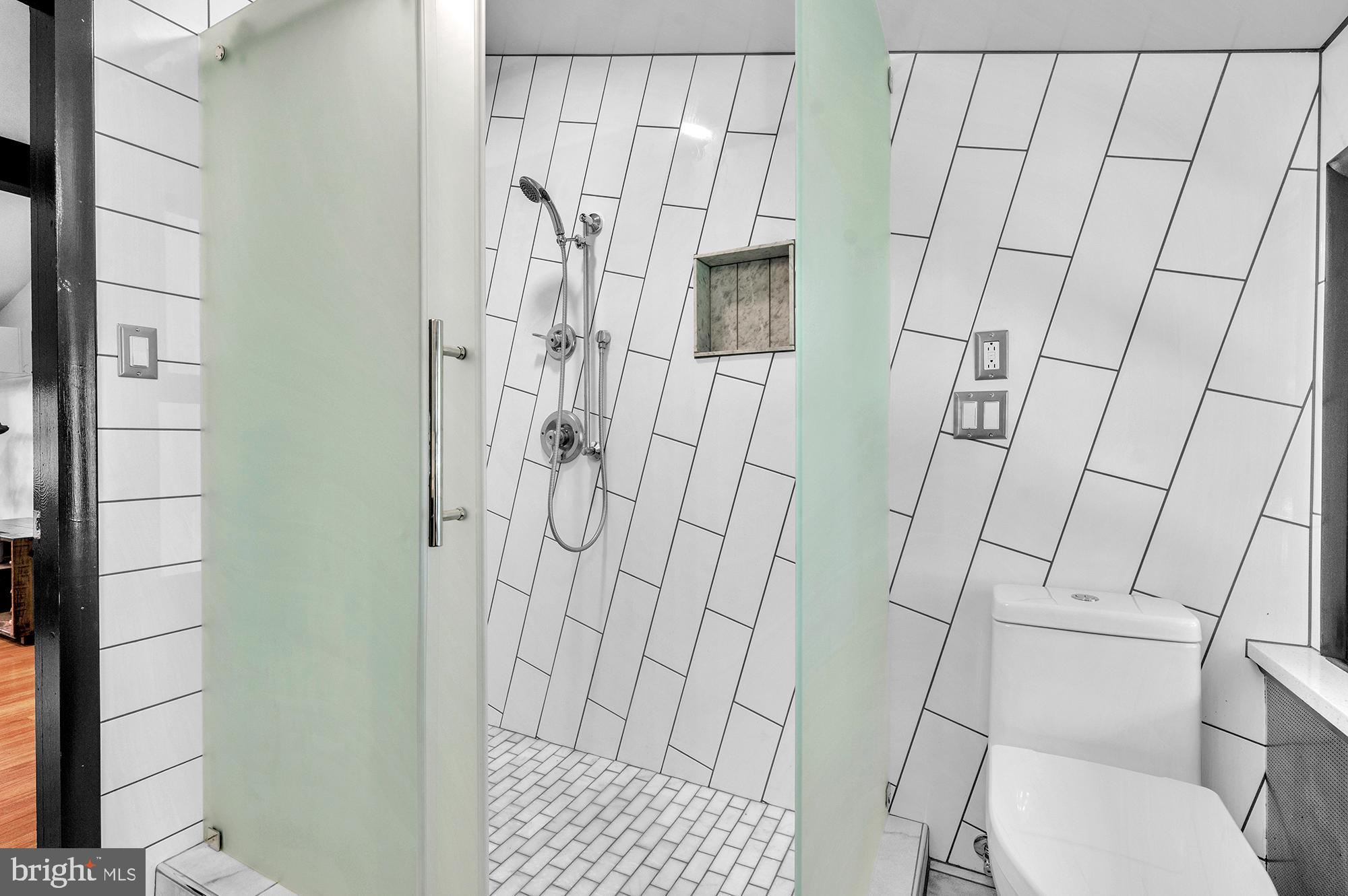 MANOR VIEW - Residential