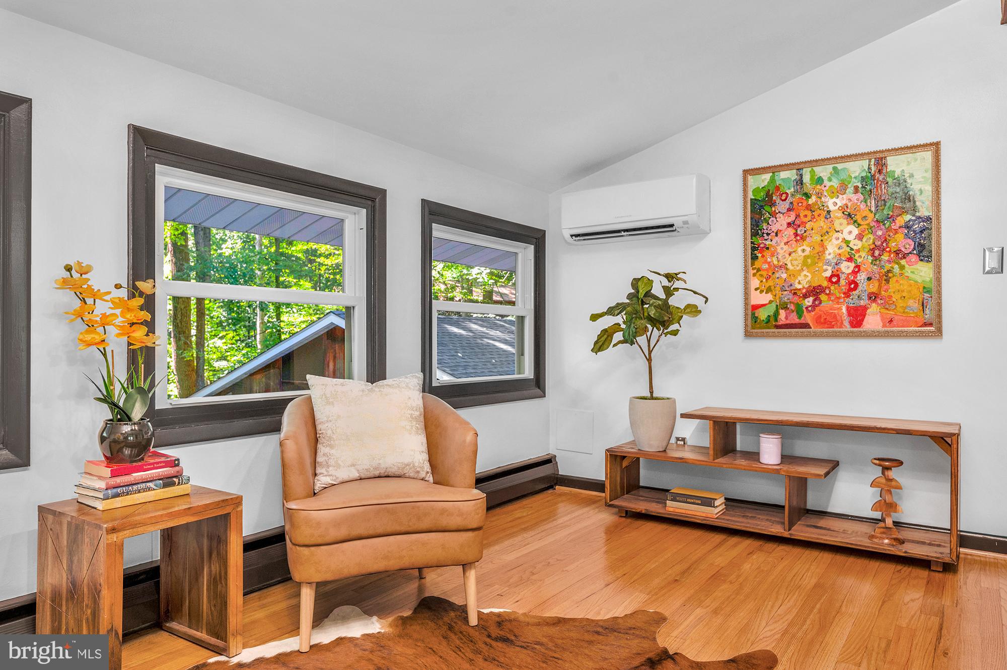 MANOR VIEW - Residential