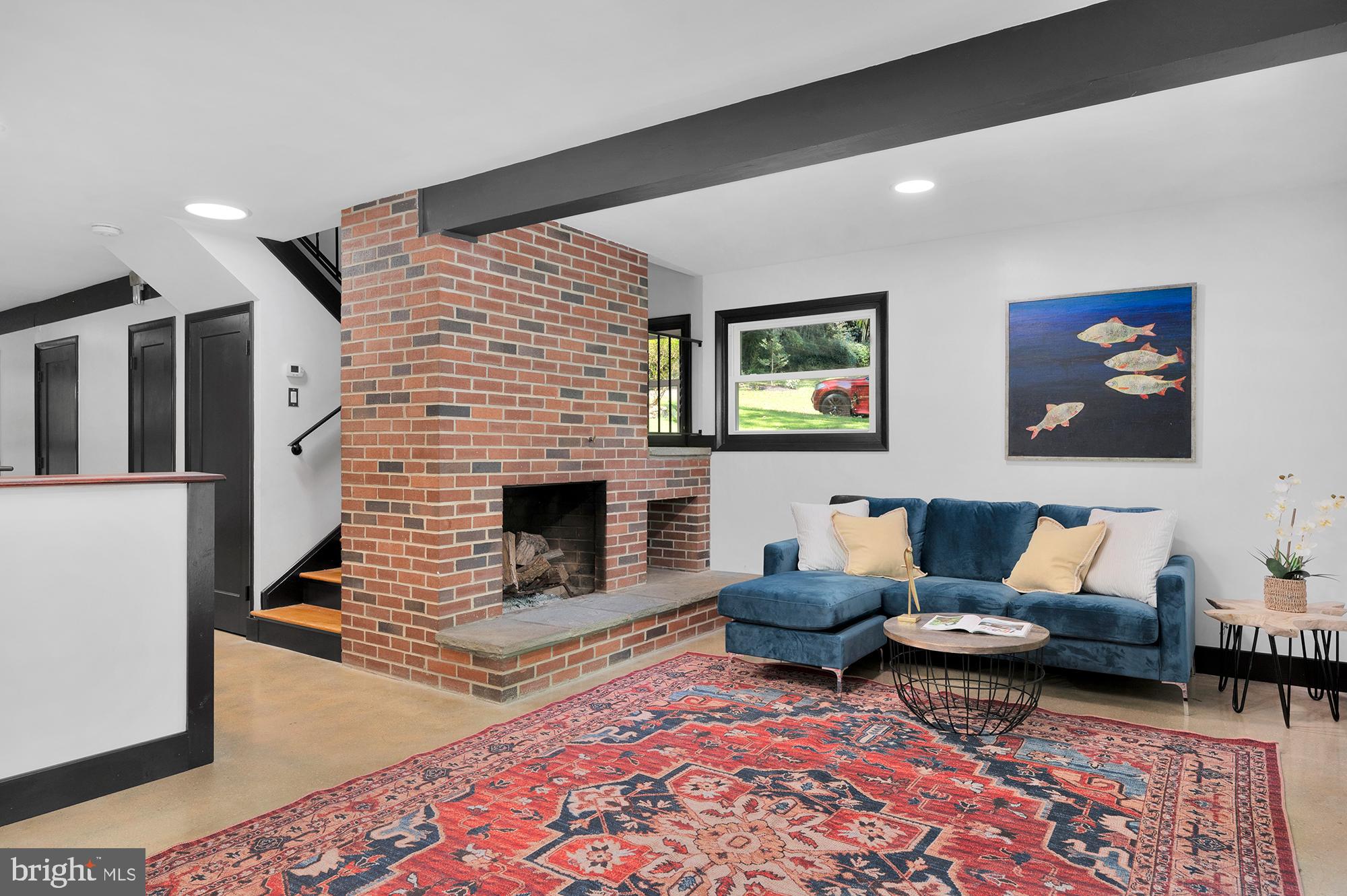 MANOR VIEW - Residential