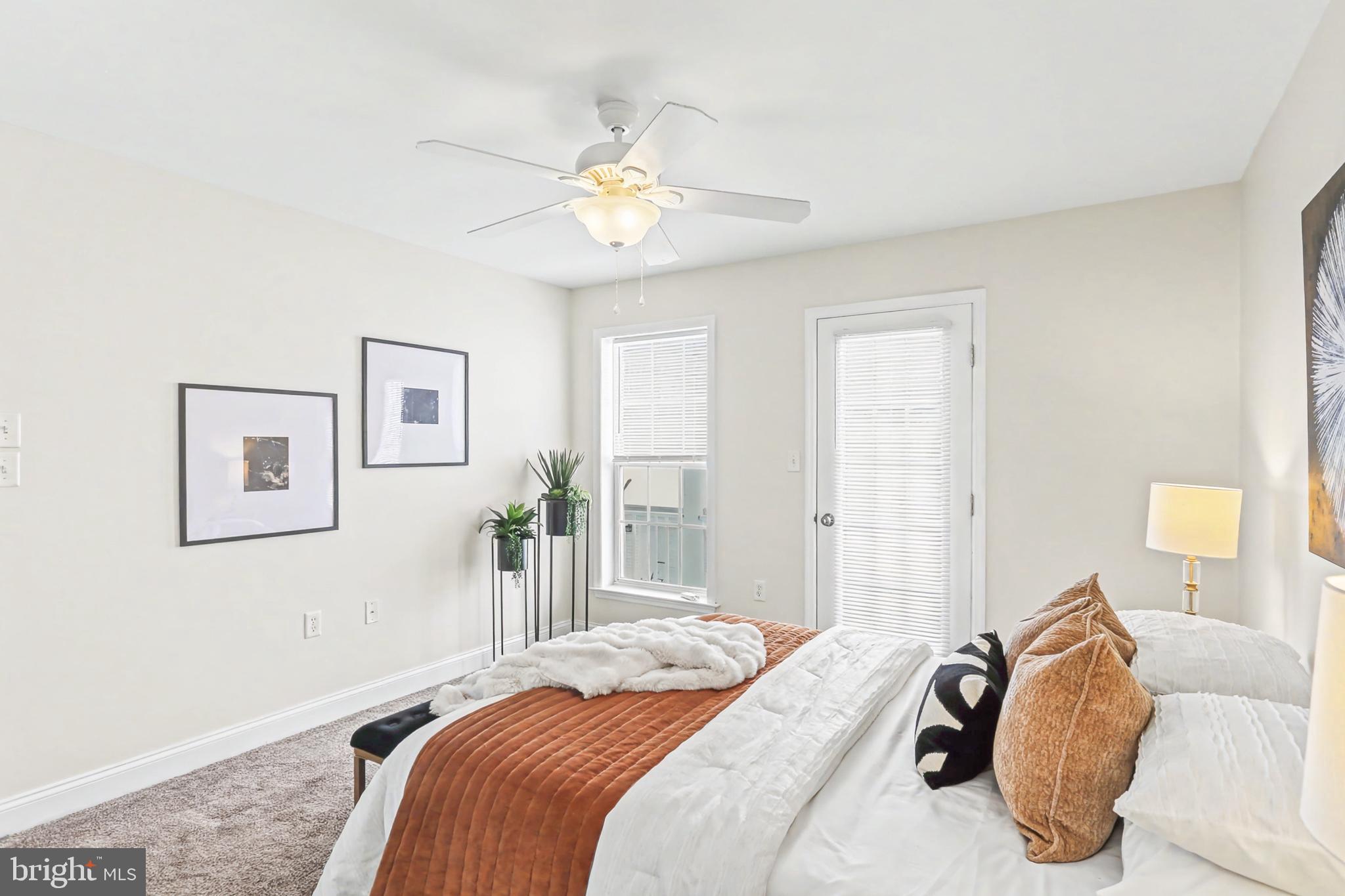 FLORIN HILL - Residential