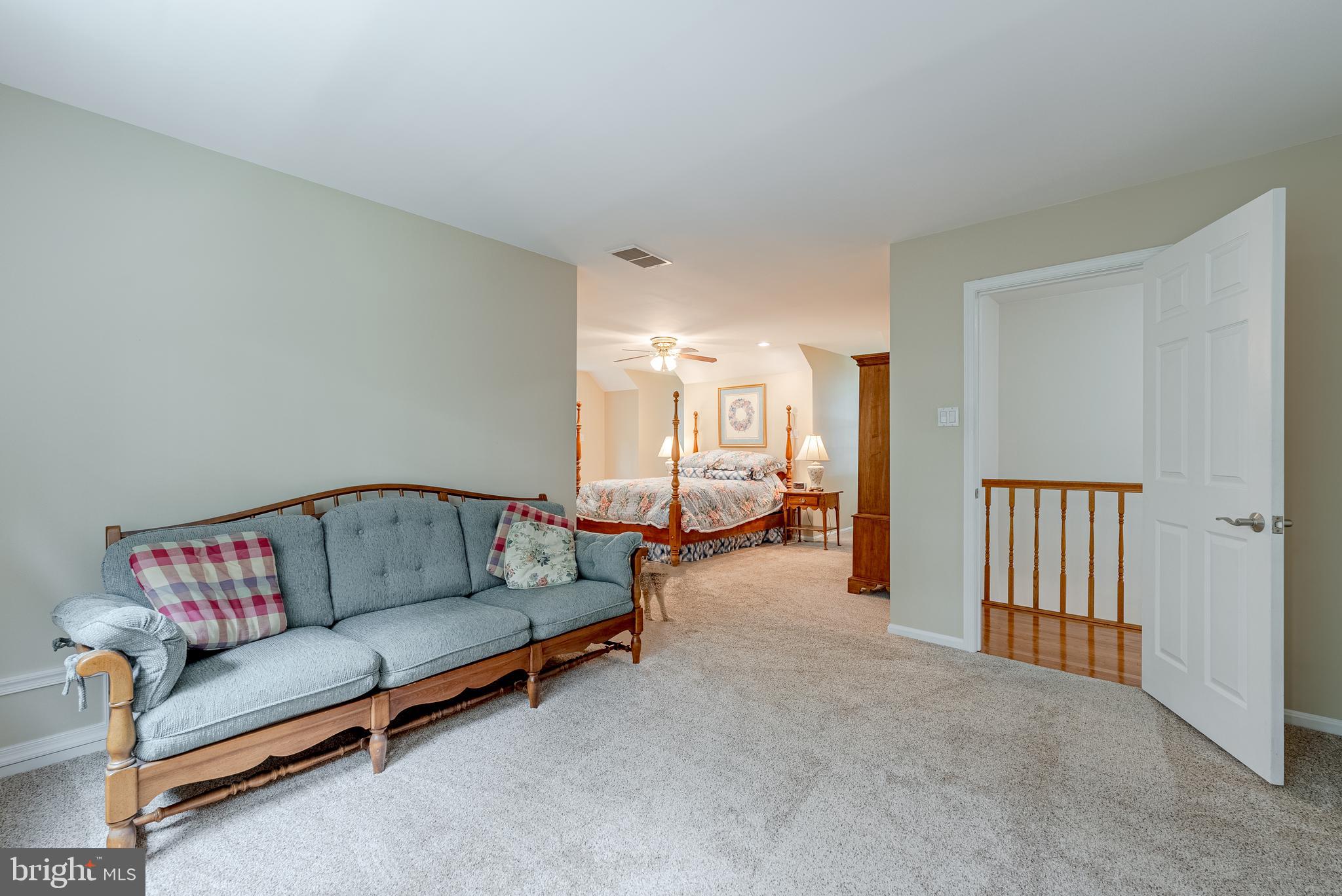 HICKORY RIDGE - Residential