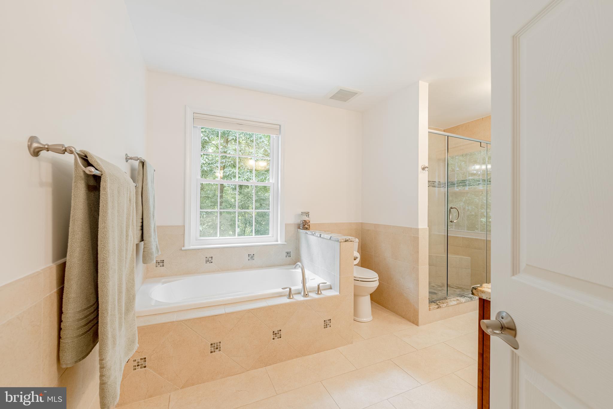 HICKORY RIDGE - Residential