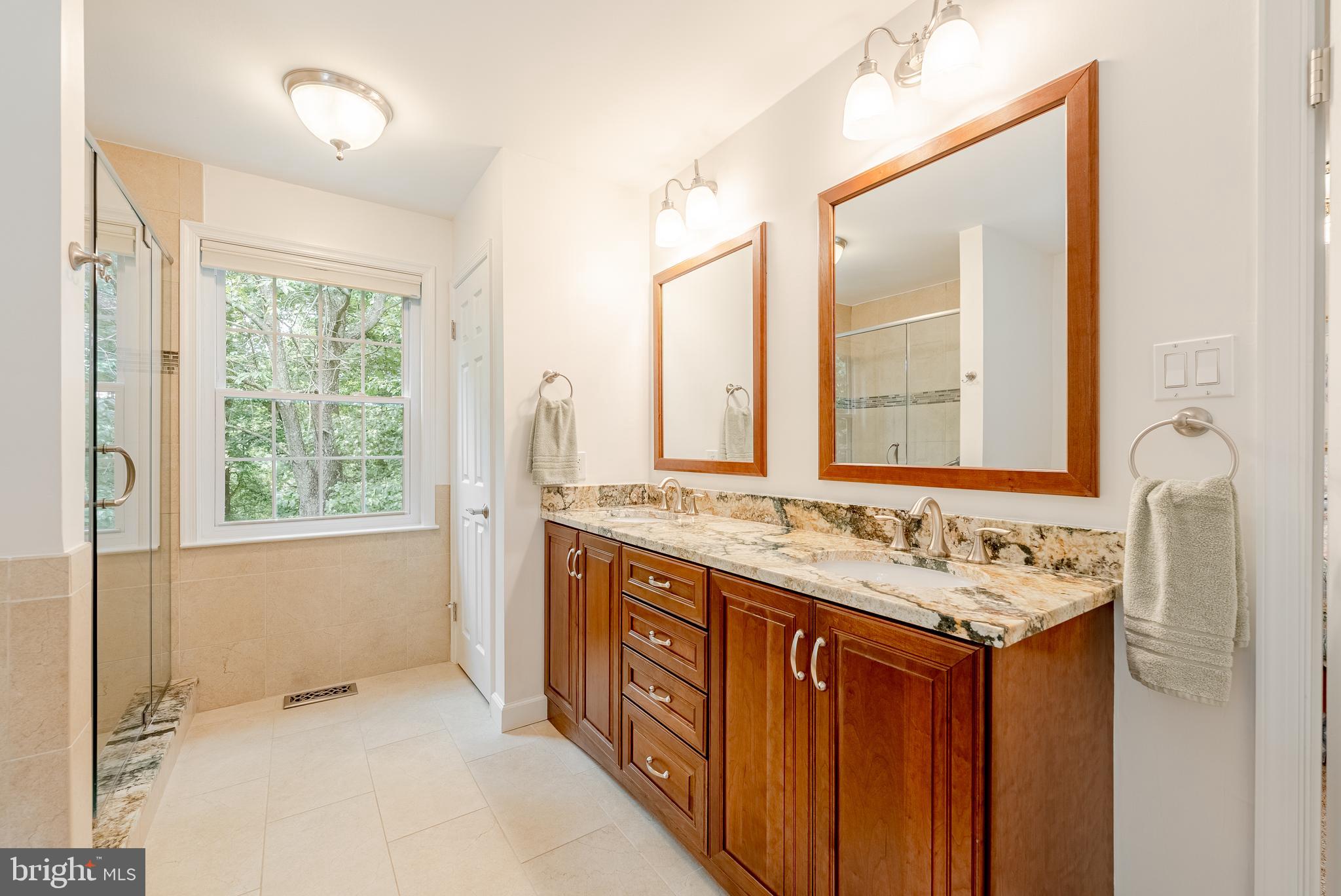 HICKORY RIDGE - Residential