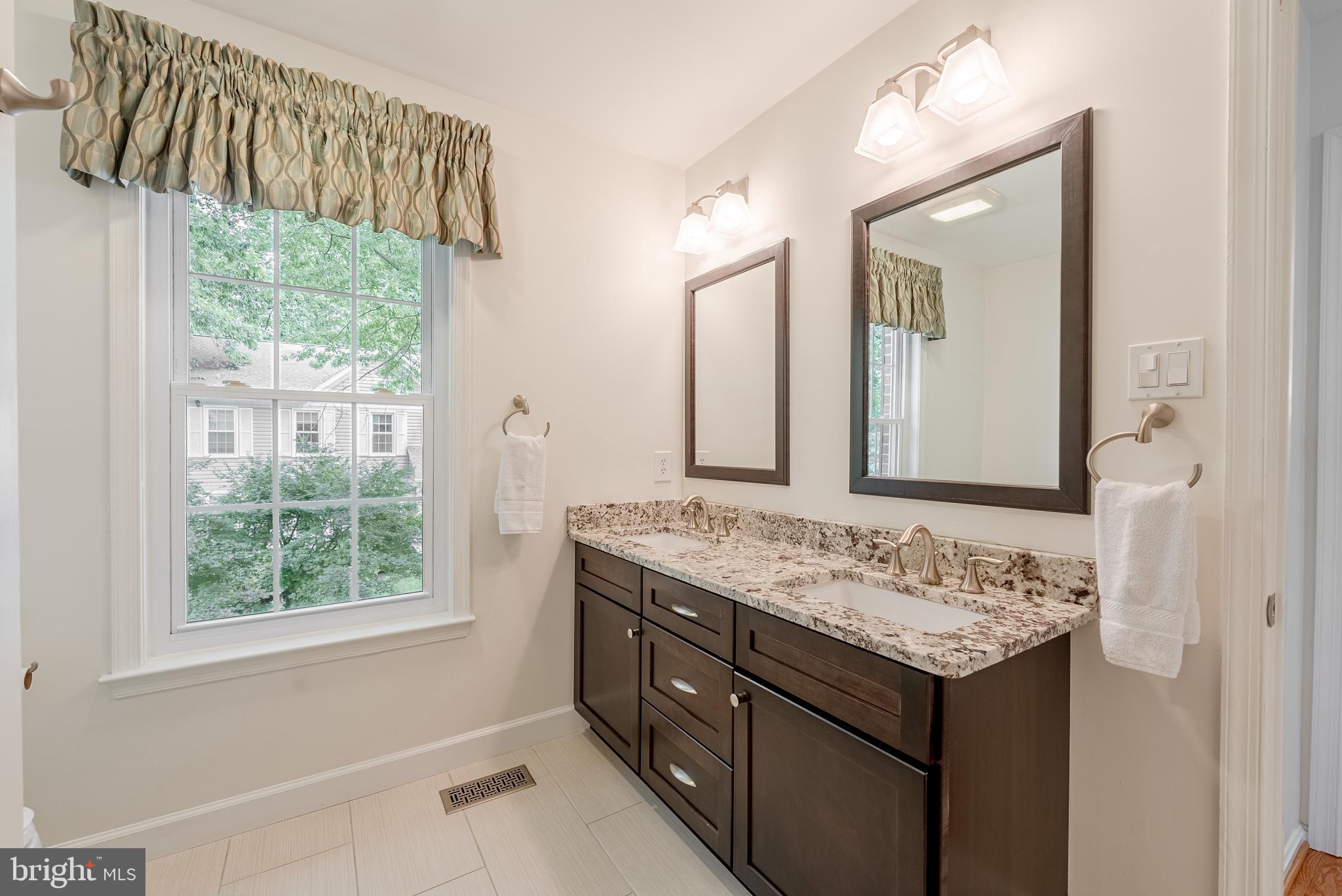 HICKORY RIDGE - Residential