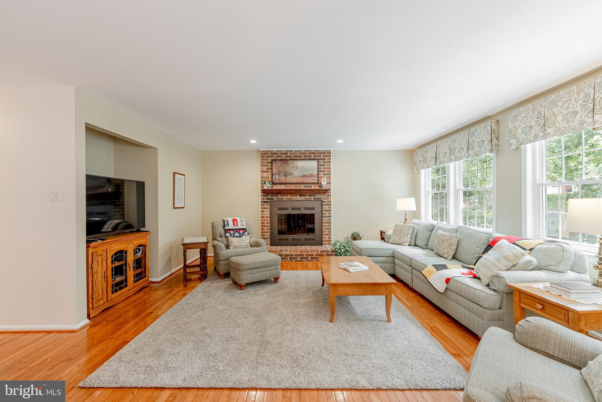 HICKORY RIDGE - Residential