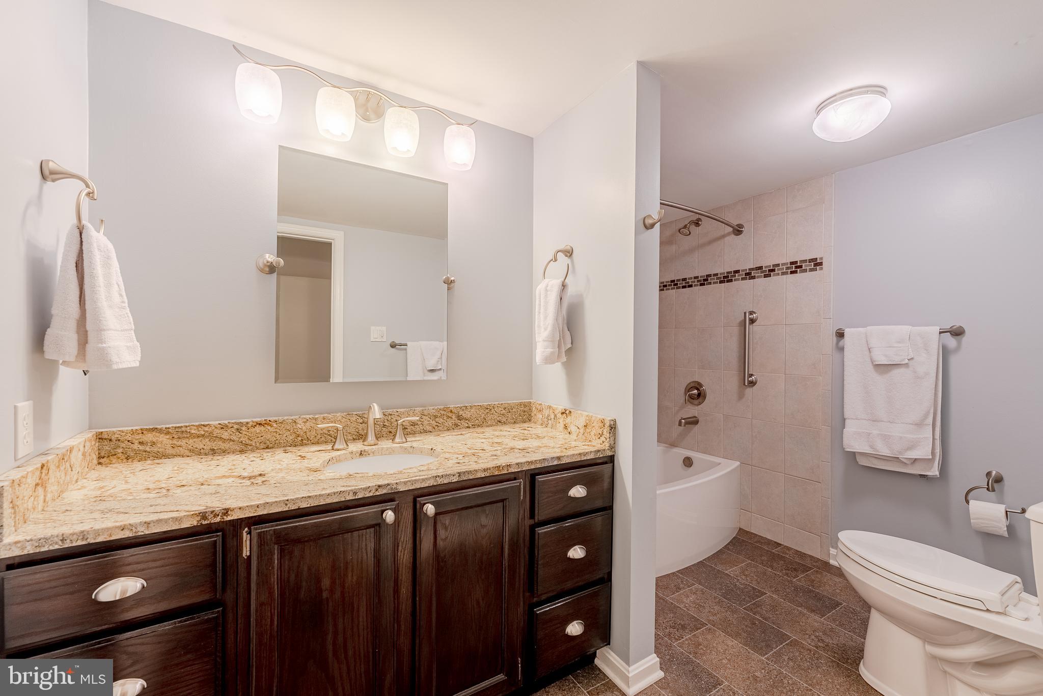 HICKORY RIDGE - Residential